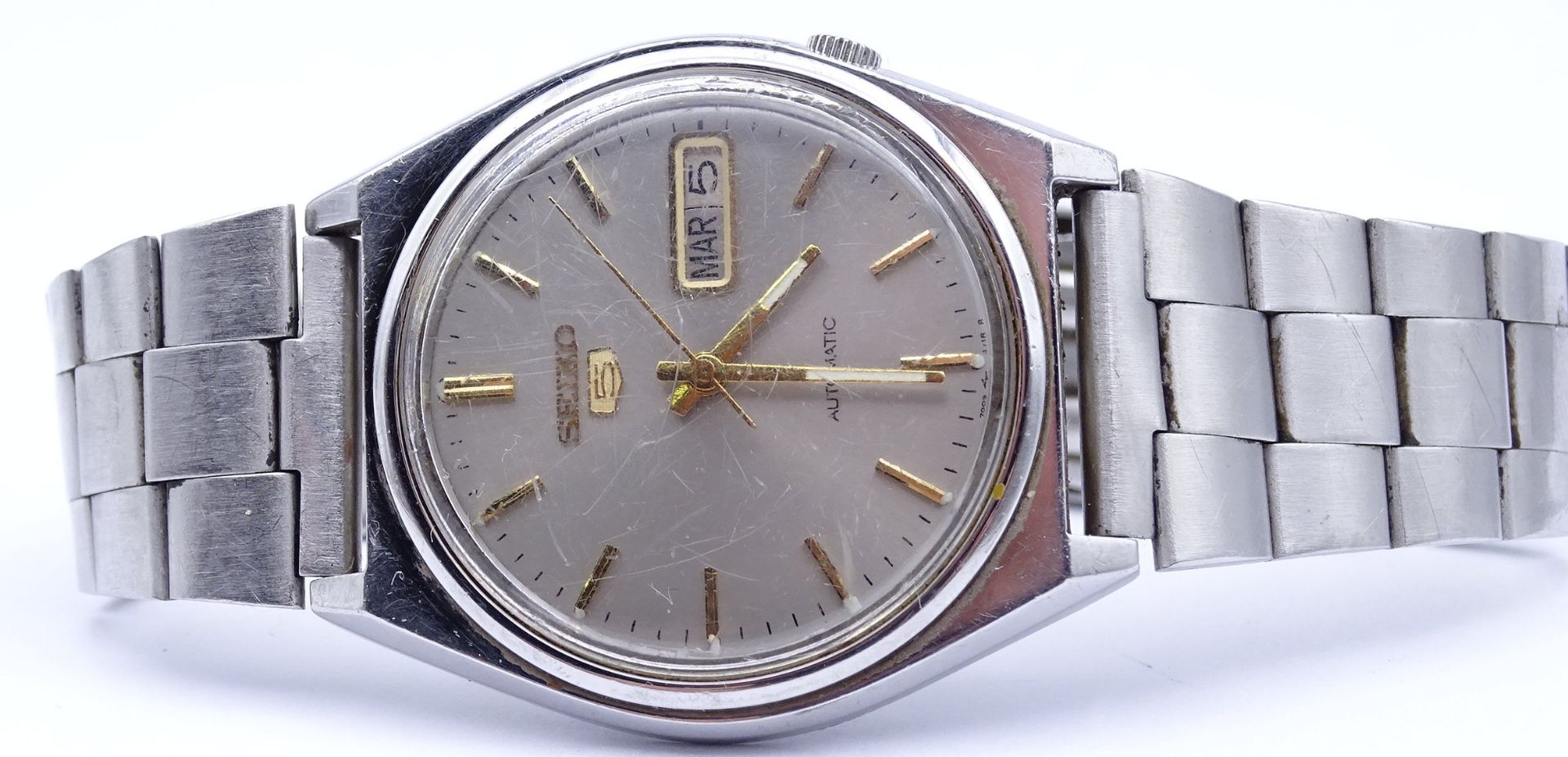 Herren Armbanduhr Seiko 5, Automatikwerk, D. 36, Alters- und Gebrauchsspuren - Image 3 of 4