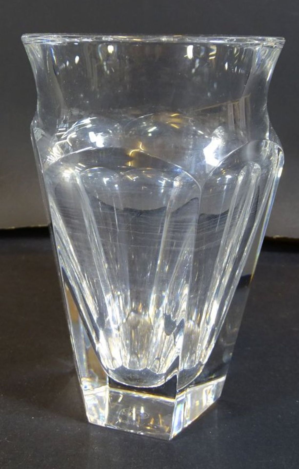 Vase, Baccarat-Paris gemarkt in Boden, H-13 cm