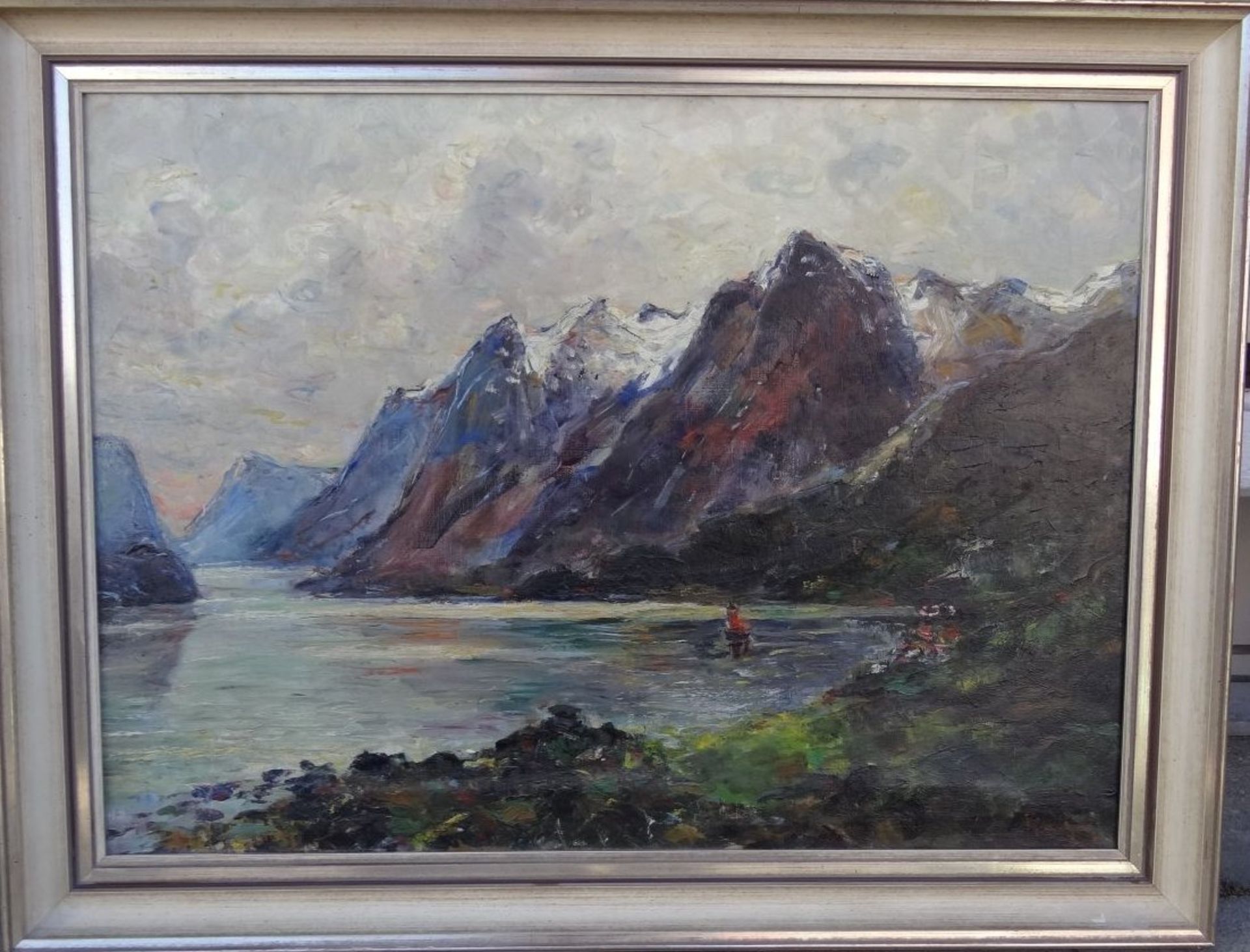 unleserl. in rot sign. Fjordlandschaft (Hengst oder ähnlich?, Öl/Leinen, gerahmt, RG 75x98 cm