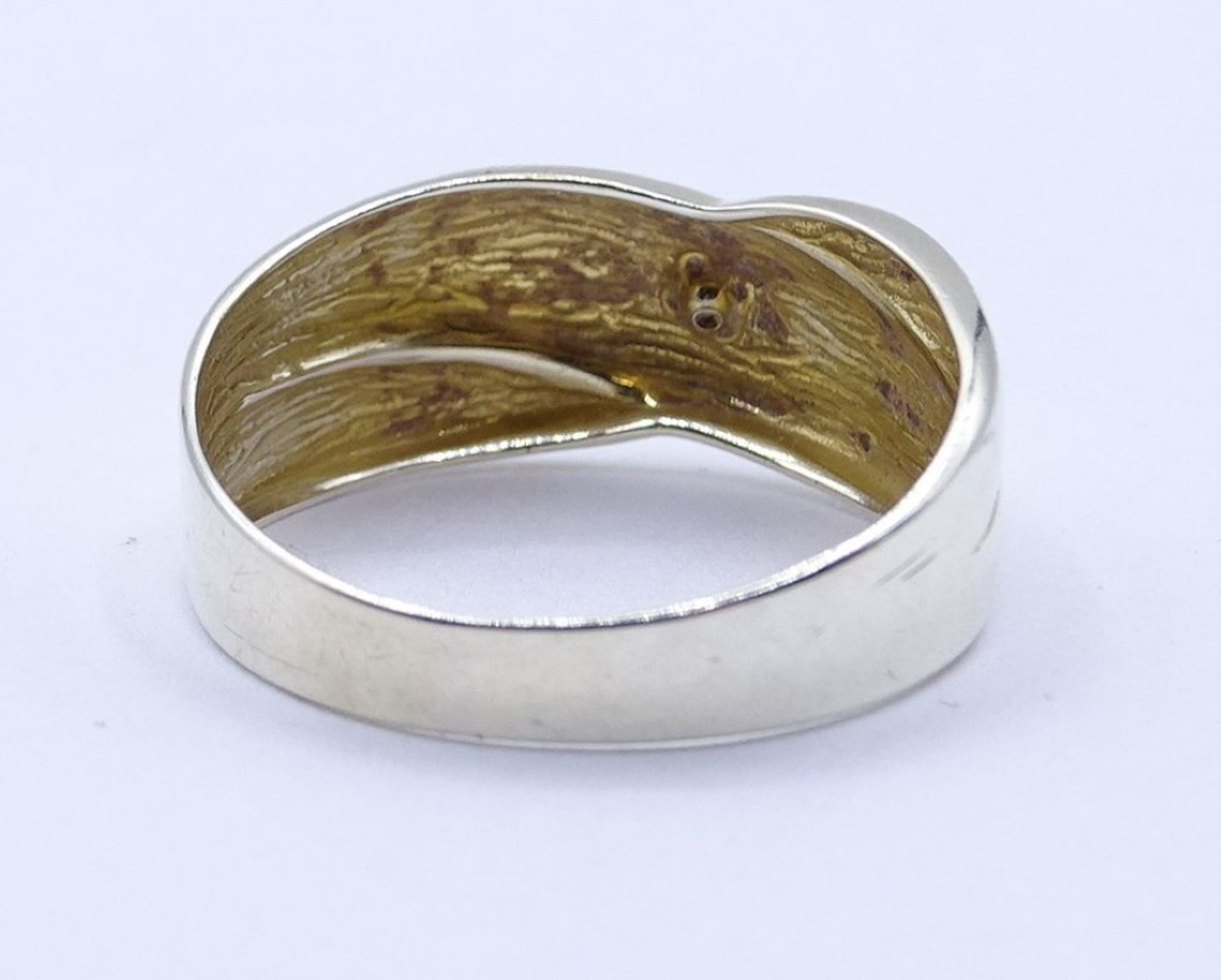 Ring aus 333er-Gelbgold mit kleinem Diamanten von 0,005 ct., 2,27 gr., RG 57, leichte Alters- und T - Image 4 of 7