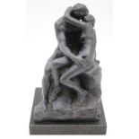 gr. Skulptur, Der Kuss, nach Auguste RODIN (1840-1917), wohl Bronze auf Stein, H-26,5cm.