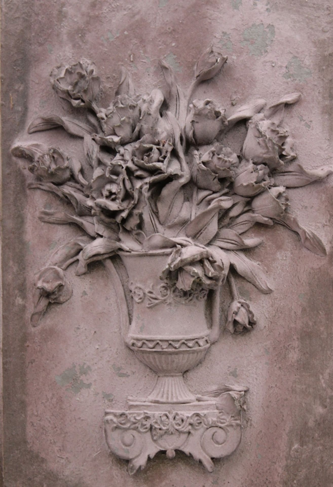 Wandbild, Blumen in Vase, wohl Gips ???, gerahmt, RG 40 x 30cm. - Image 2 of 3