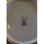 11 Teile Meissen, Deutsche Blumen, Schwertermarken durchschliffen, 1 Tasse   mit Altriss und Chip, 