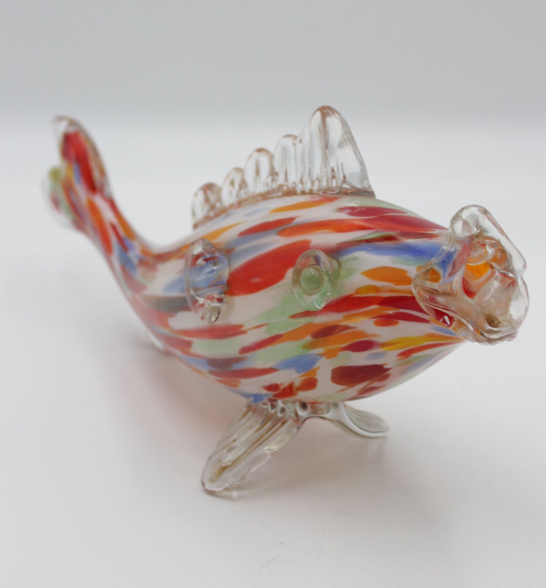 gr. Kunstglas-Fisch, farbige Einschmelzungen, Murano ?, H-15cm L-38cm. - Bild 2 aus 5