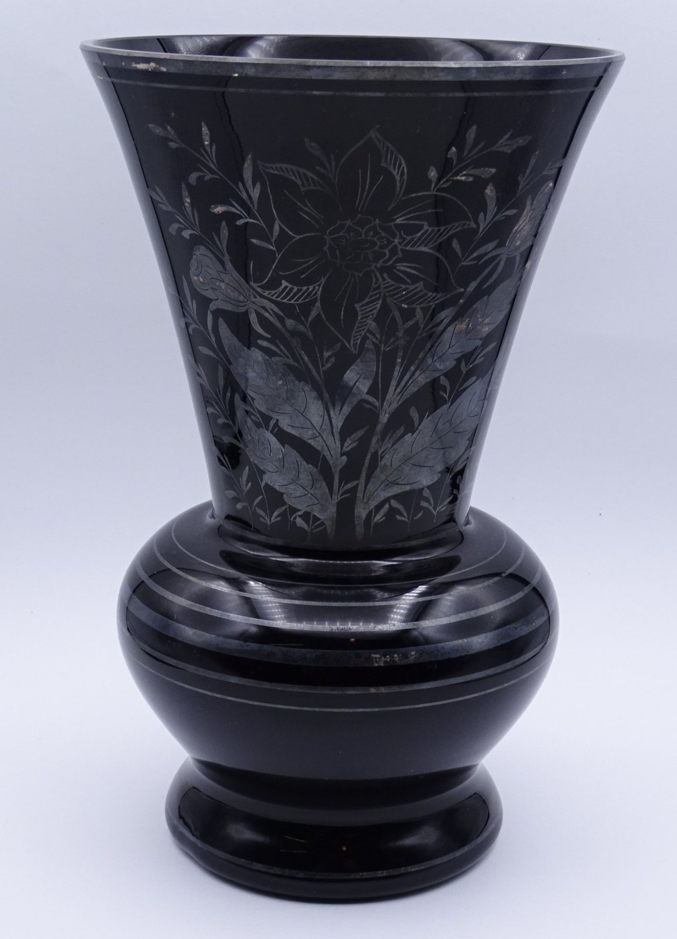 Rhodonit farbige Glas Vase mit Silbermontur, H. 21,0cm