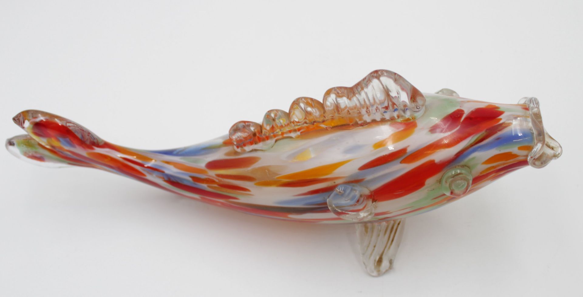 gr. Kunstglas-Fisch, farbige Einschmelzungen, Murano ?, H-15cm L-38cm. - Bild 3 aus 5