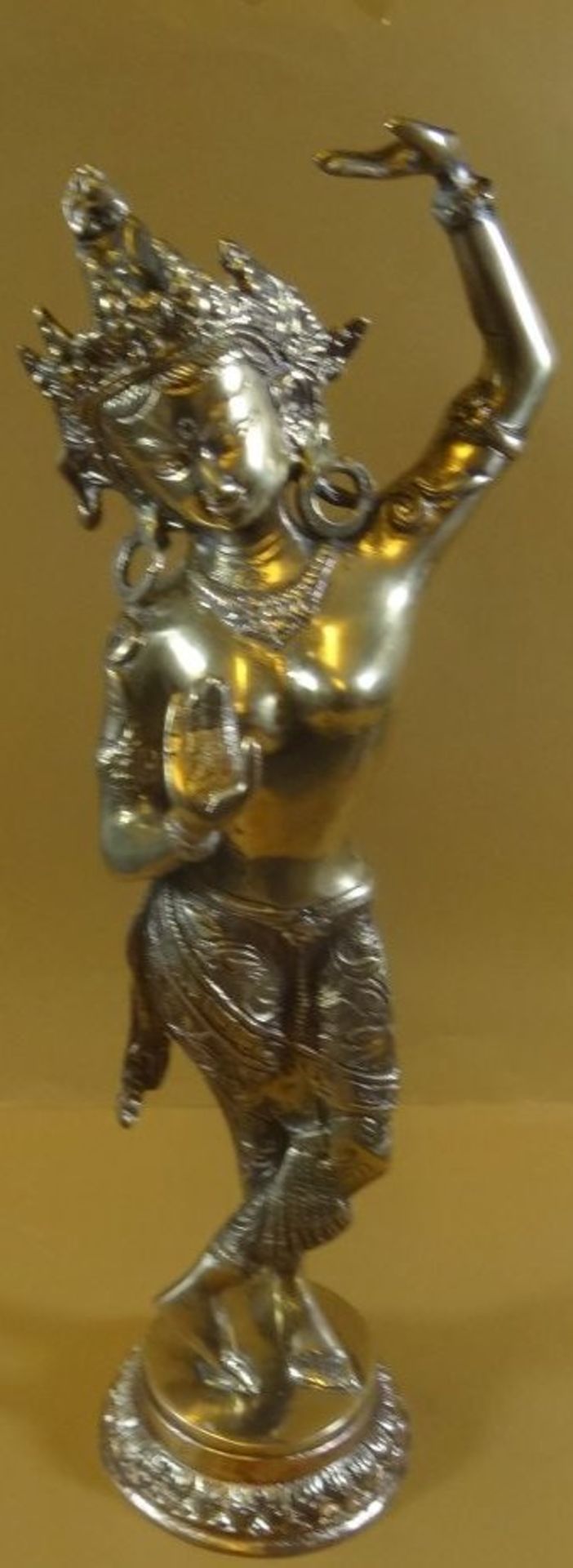 schwere Messing-Tempeltänzerin, wohl Indien, H-40 cm