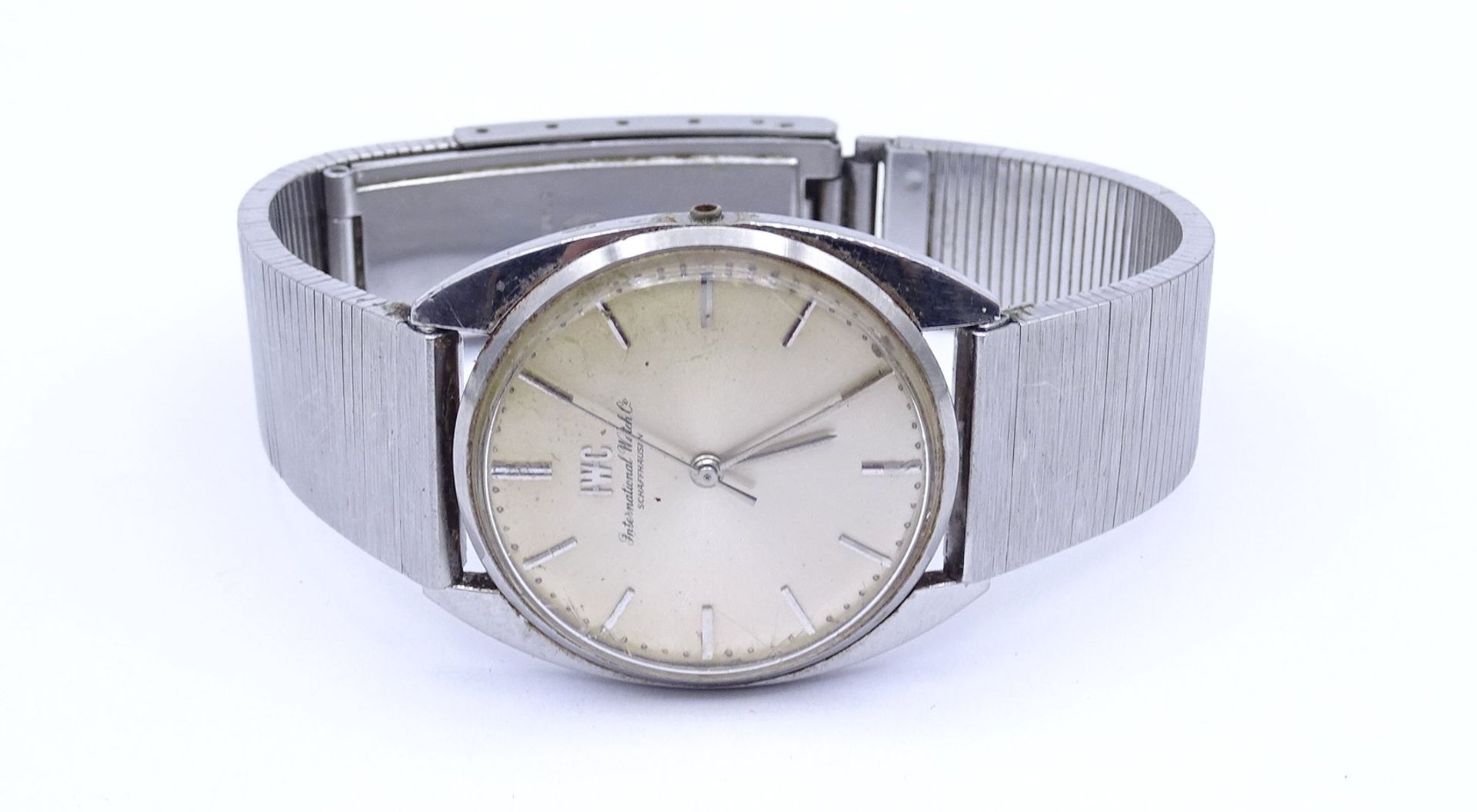 Herren Armbanduhr IWC Schaffhausen, Werk läuft, D. 33mm, Krone fehlt, Tragespuren - Bild 2 aus 5