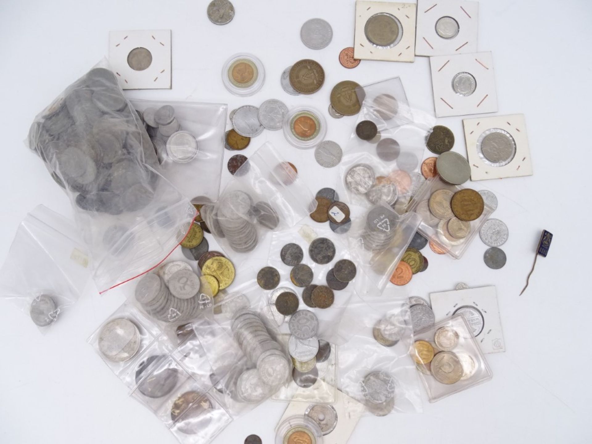 Konvolut Münzen, Deutsches Reich, DDR, und weitere Münzen aus aller Welt