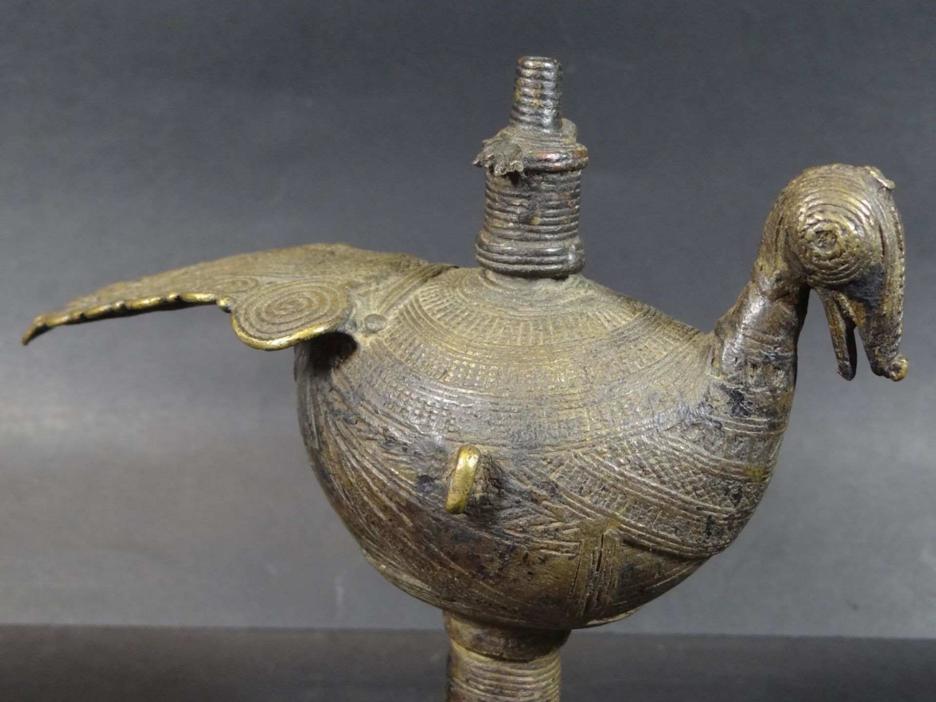 Bronze-Öllampe in Vogelform, auch zum Hängen, H-17 cm - Bild 5 aus 6