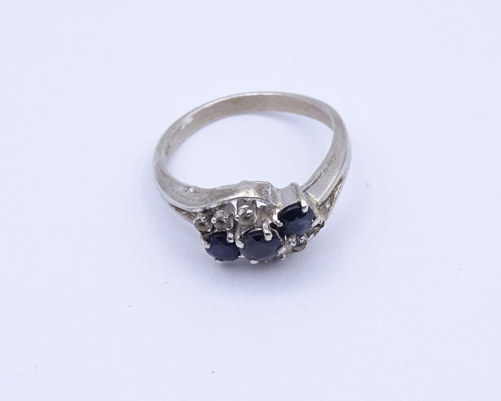 Saphir Ring , Silber 0.925, berieben, 2,6g., RG 53/54, Schiene verbogen - Bild 2 aus 3