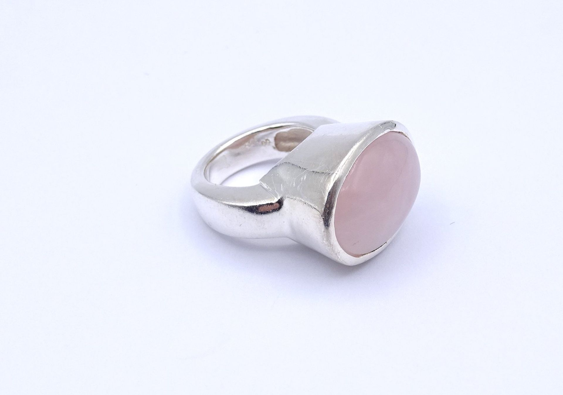 Schwerer Silber Ring mit Rosenquarz Cabochon, 16,4g., RG 51/52, Sterling Silber 0.925 - Image 2 of 4