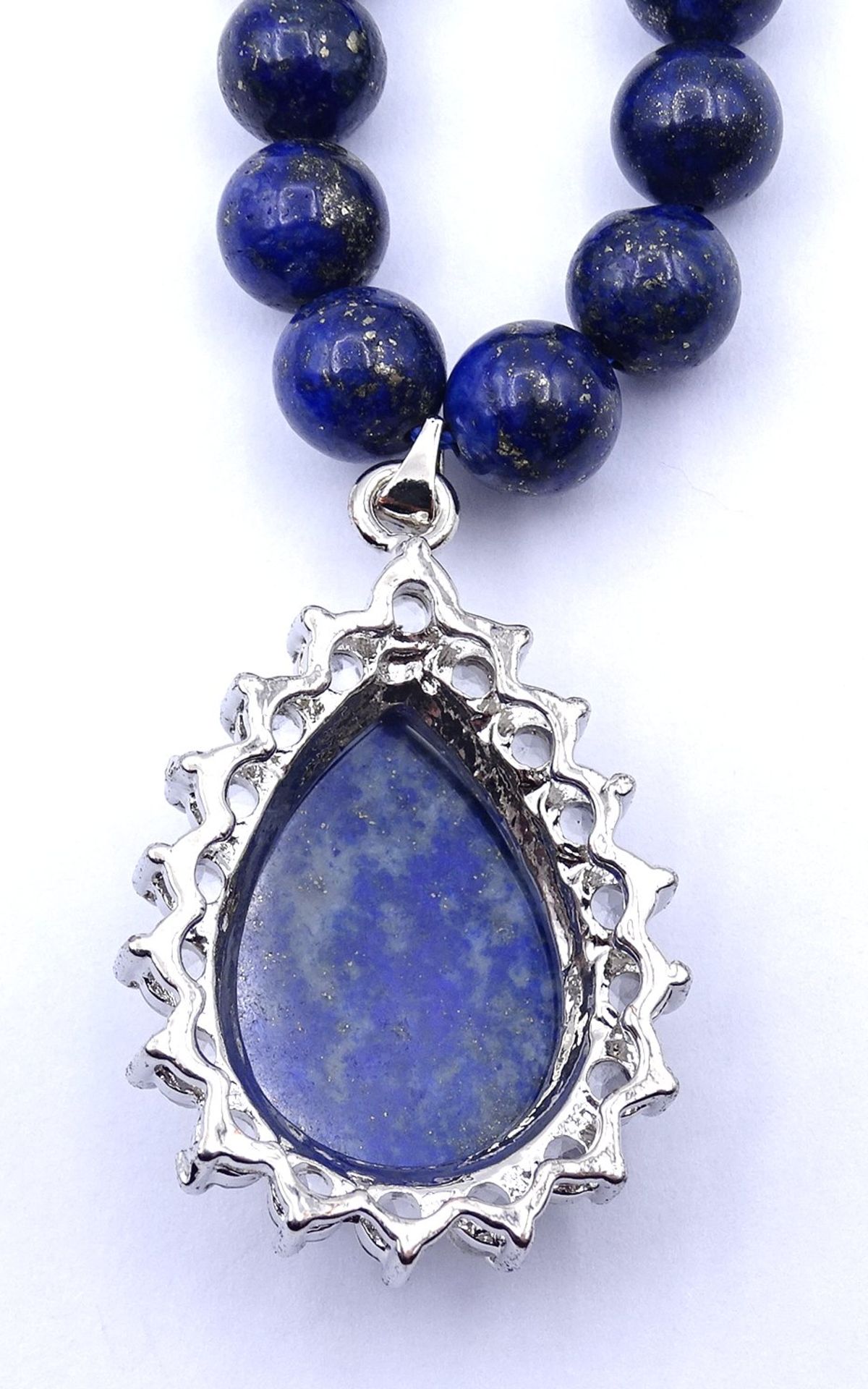 Lapislazuli Halskette, mit Magnetverschluss (silberfarben), L. 49cm - Image 5 of 5