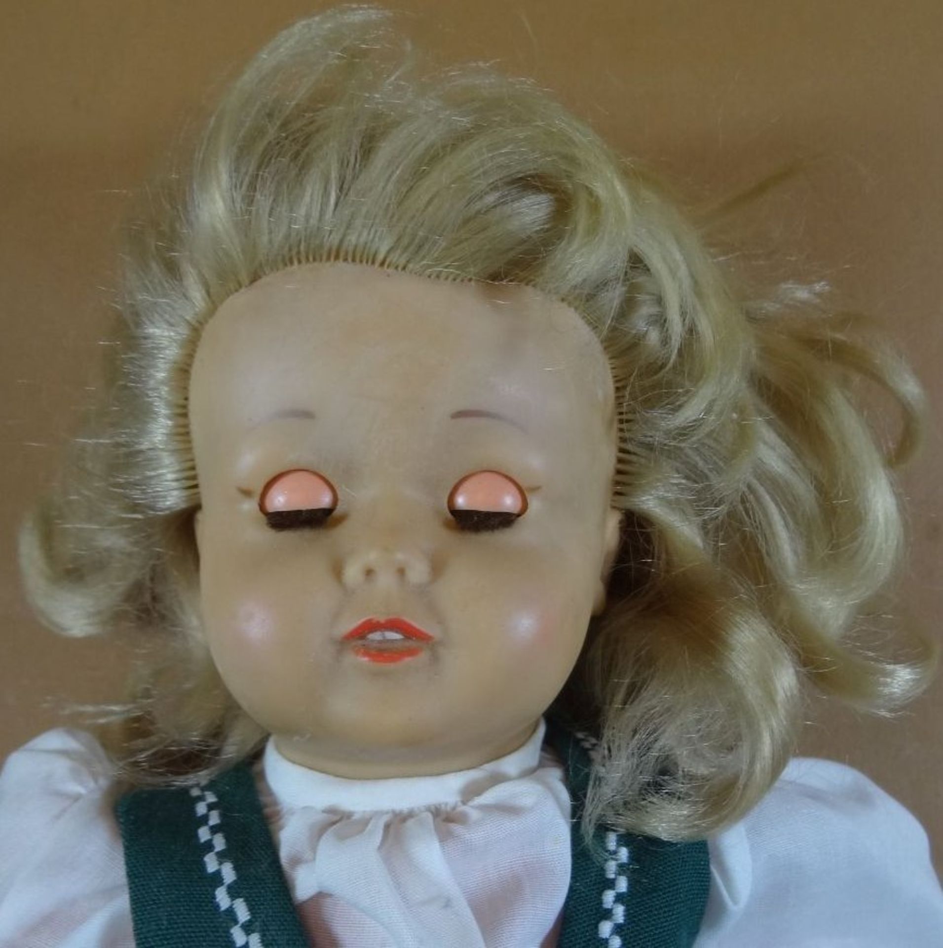 Puppe, Schildkröt Körper mit Wernicke Kopf aus Vinyal, H-43 cm - Bild 6 aus 6