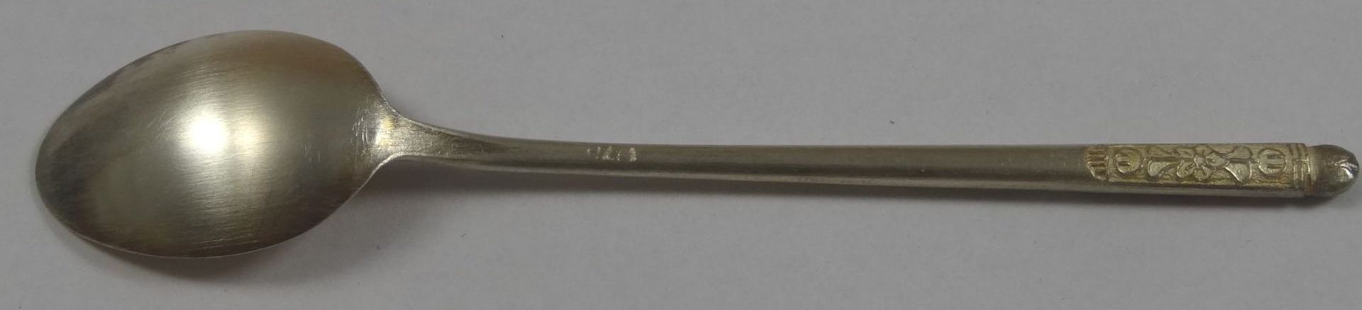 6 Kaffeelöffel in Kasten, Silber, wohl China, zus. 87,1 gr., L-12,5 cm - Bild 4 aus 5