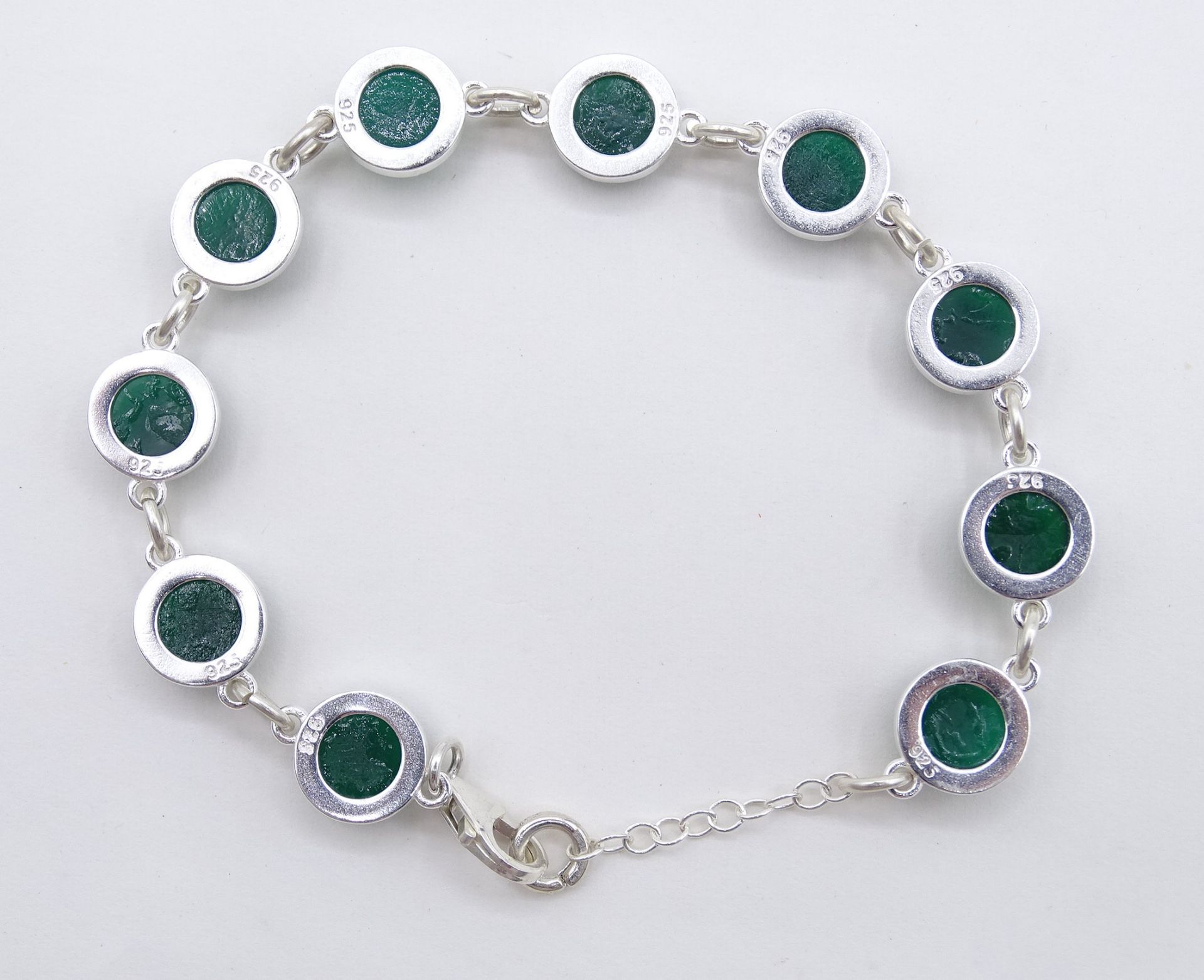 Silberarmband, 925/000, besetzt mit 10 grünen Cabochons, L. 16,5 - 19 cm, 12,2 gr. - Image 3 of 5