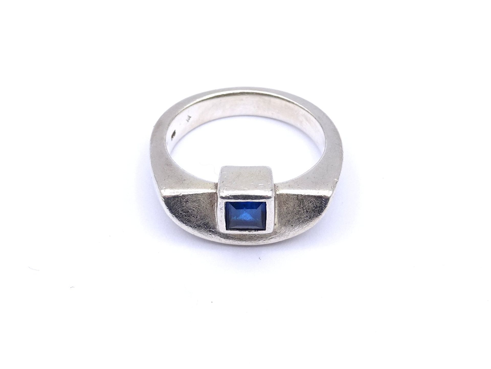 925er Silber Ring mit einem blauen Farbstein, 7,7g., RG 62 - Bild 2 aus 3
