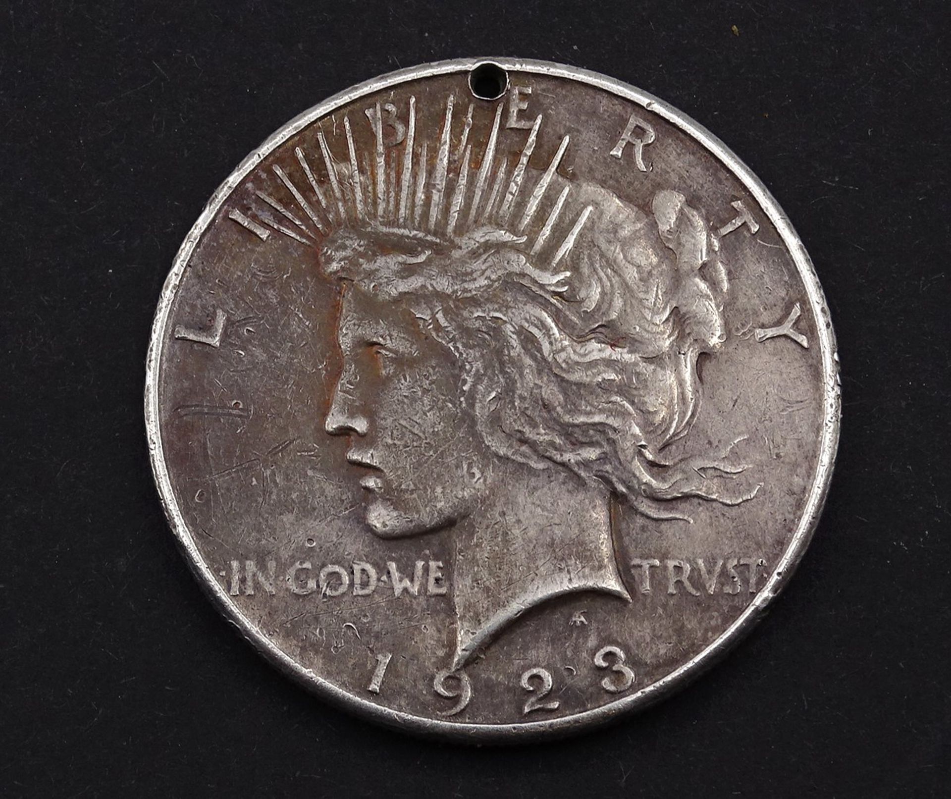 Peace Dollar 1923 USA, gelocht, 26,5g. - Bild 2 aus 2