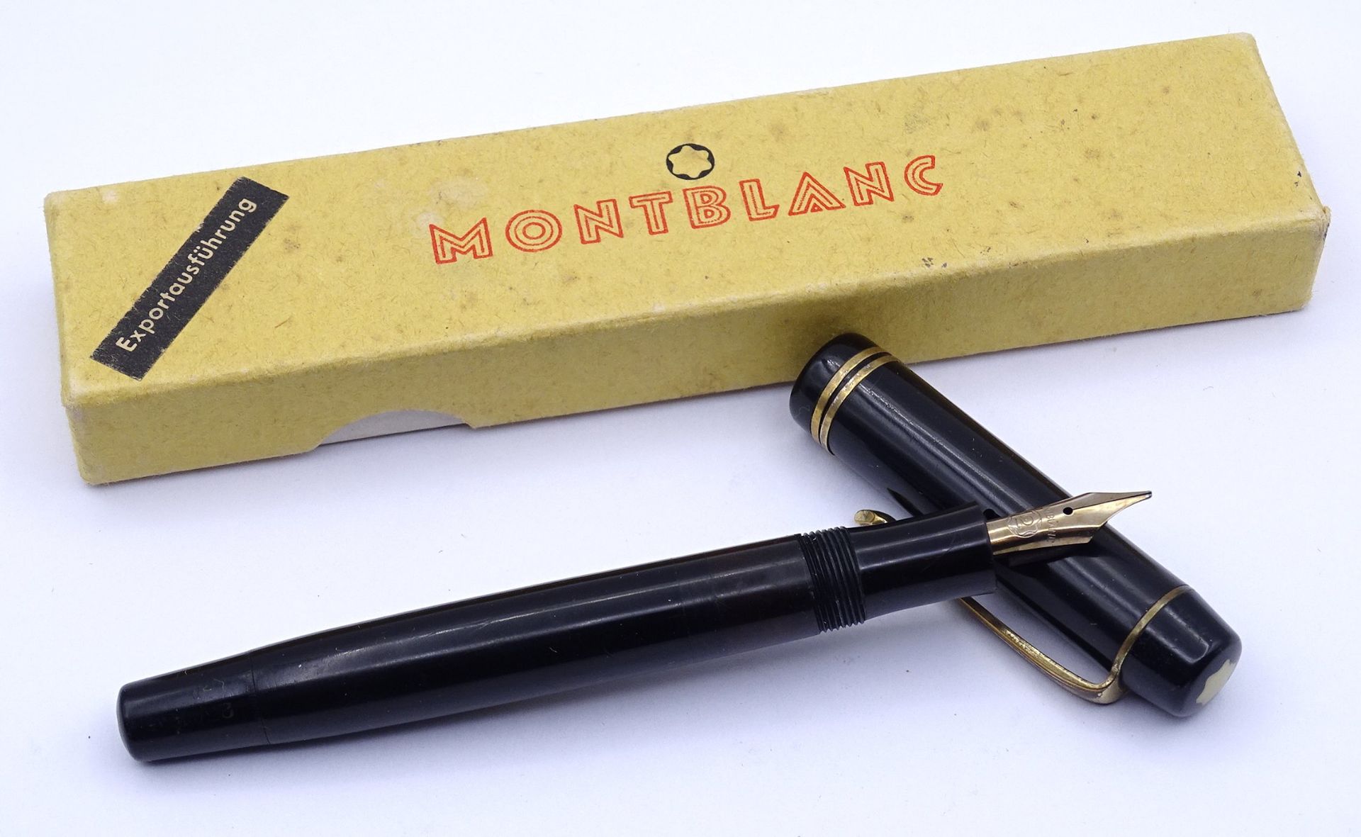 Montblanc Füller No. 234 1/2 G,  Gesamtlänge L. 12,2cm, anbei Schachtel, Alters- und Gebrauchsspure