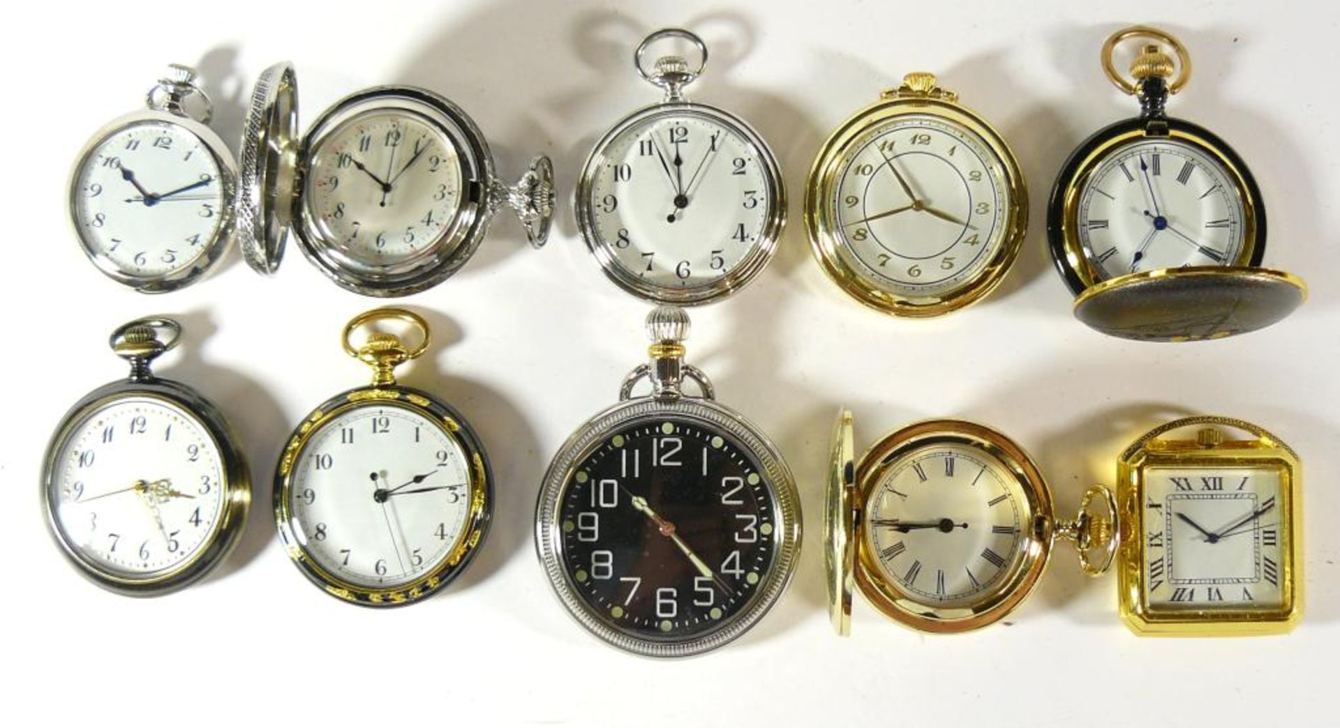 Uhrenkasten mit 30 div. Quartz Taschenuhren, neuwertig, Plastikscheibe, Kasten L-38cm,.b-19cm, H-12 - Bild 2 aus 7