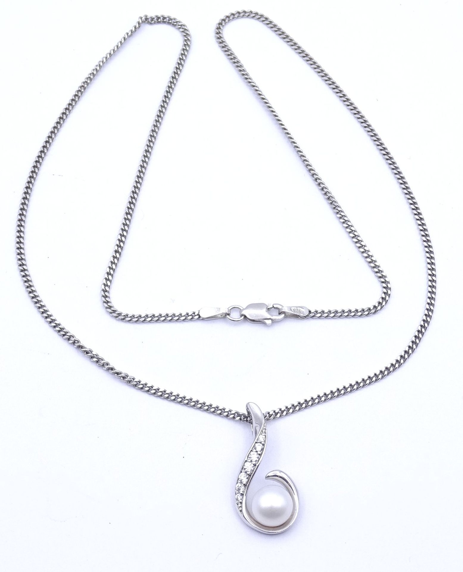 Halskette mit Perlen Anhänger, Sterling Silber 0.925, L. 45,5cm, 6g.