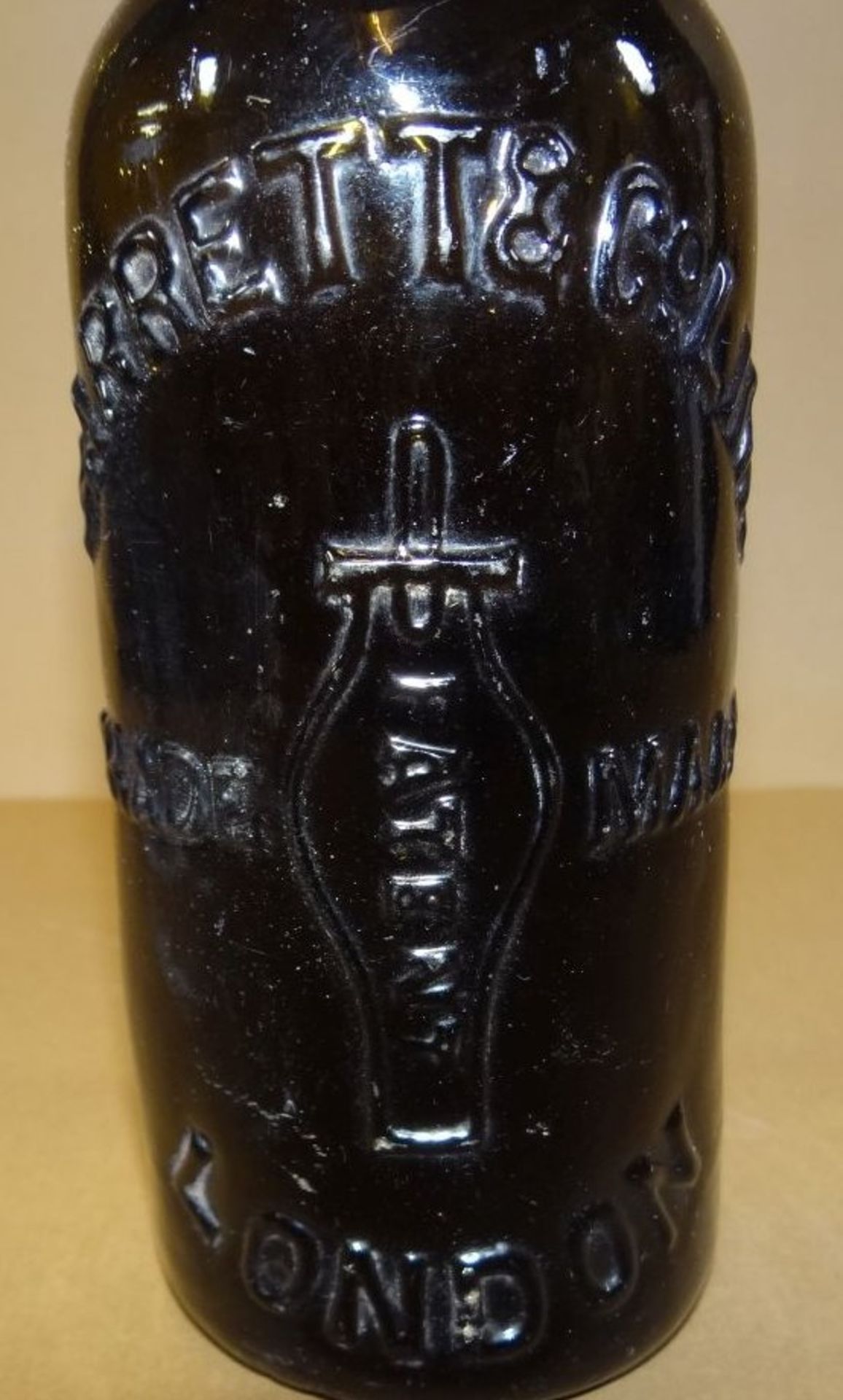 Flasche um 1900 mit Verschluss "Barret&Co" Limo, London, H-20 cm - Bild 2 aus 7