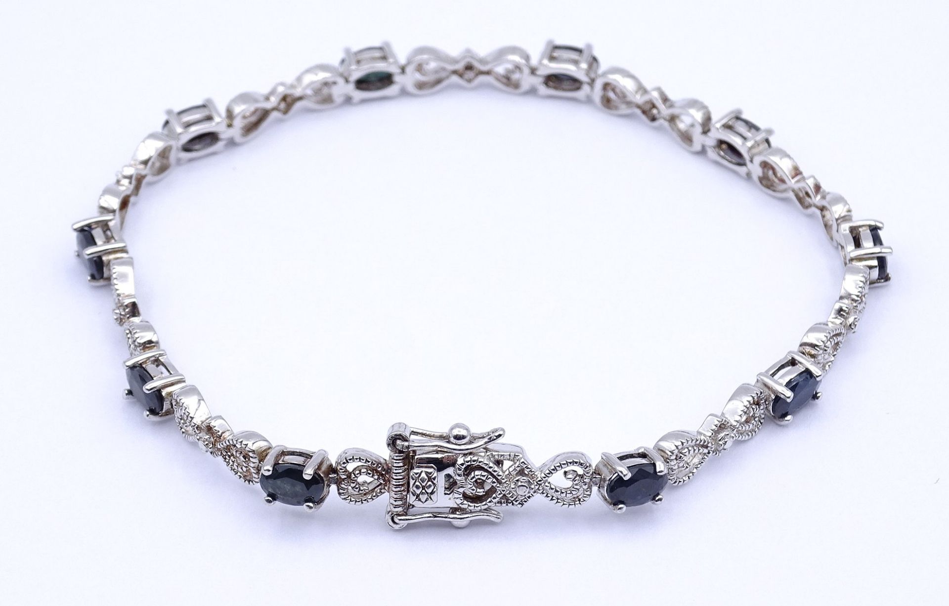 925er Silber Armband mit 10 oval facc. Saphiren, L. 20cm, 12,1g. - Bild 5 aus 5