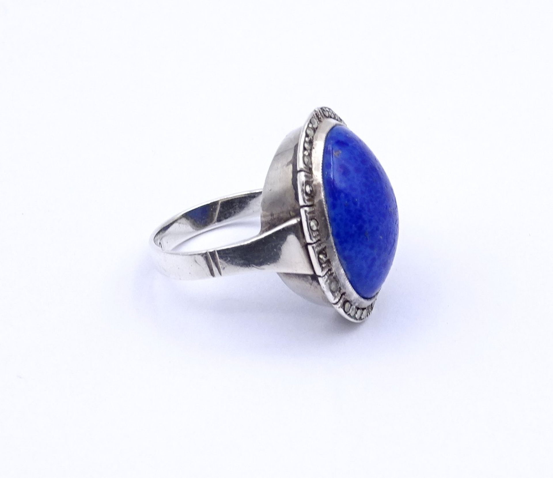 800er Silber Ring mit einem blauen Cabochon und Markasiten, 1x Markasit fehlt, 7,4g., RG 54 - Image 2 of 3