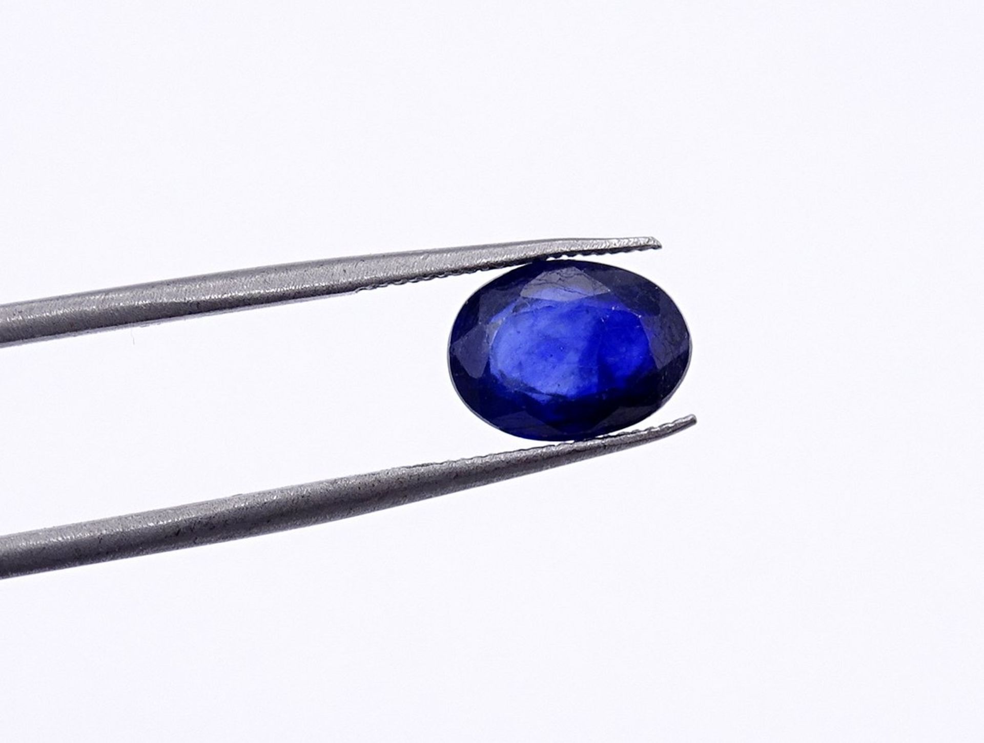 Loser Saphir, 1,93ct., oval, 8x6x3mm