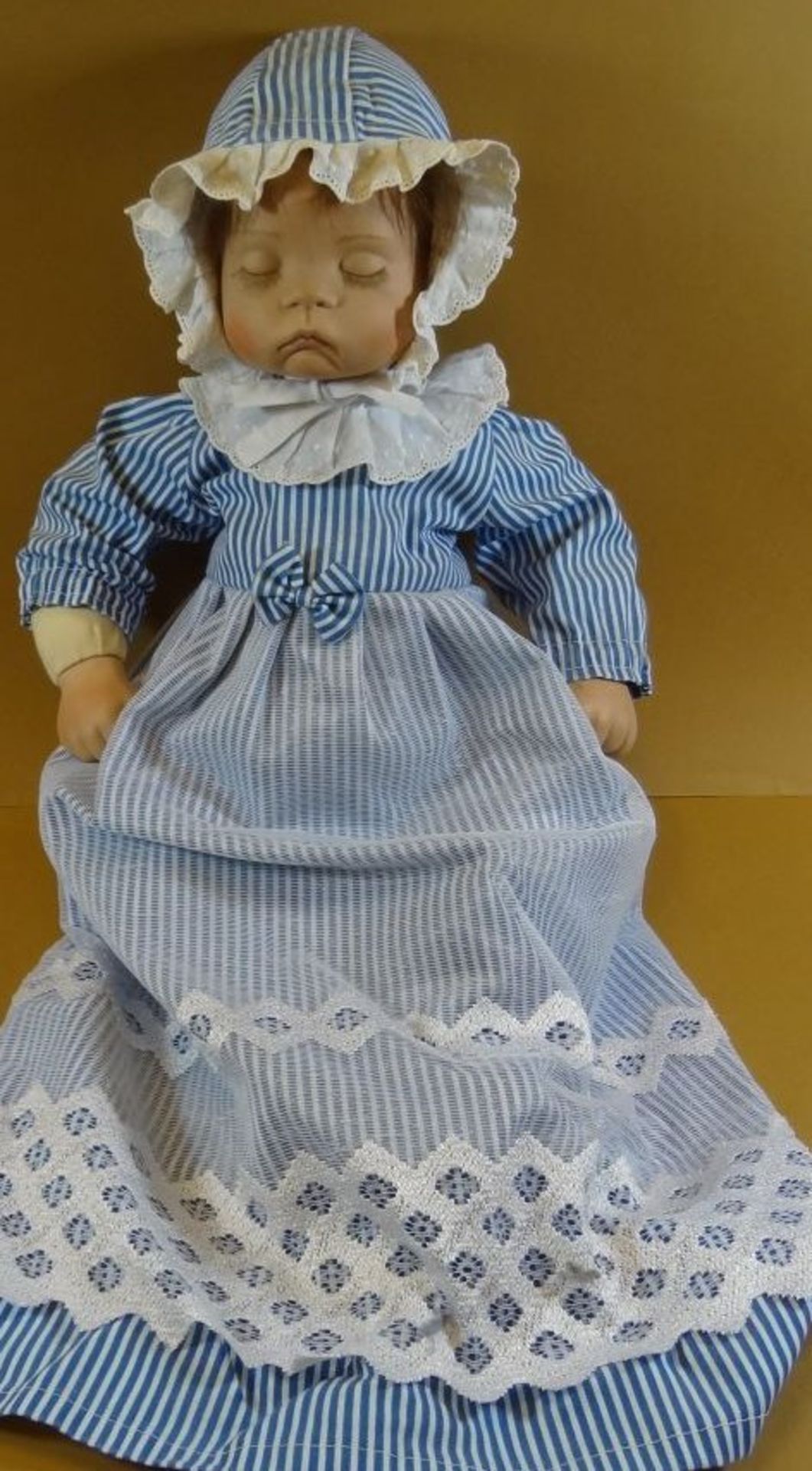 Porzellankopf-Künstlerpuppe "Sugar Britches" Tyner Design 1986, Repro, H-48 cm