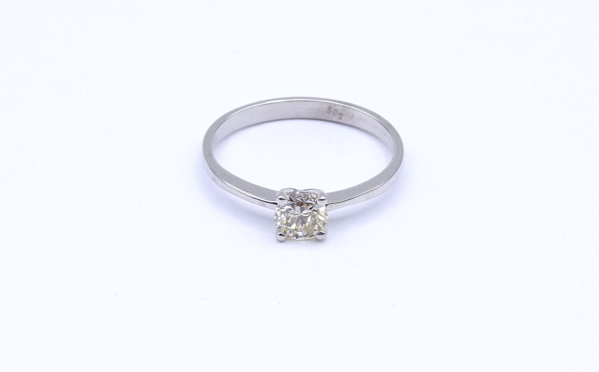 Solitär Ring, Weißgold 14K, Brillant ca. 0,35ct., SI-P1, getönt, RG 54, 1,6g. - Bild 2 aus 5