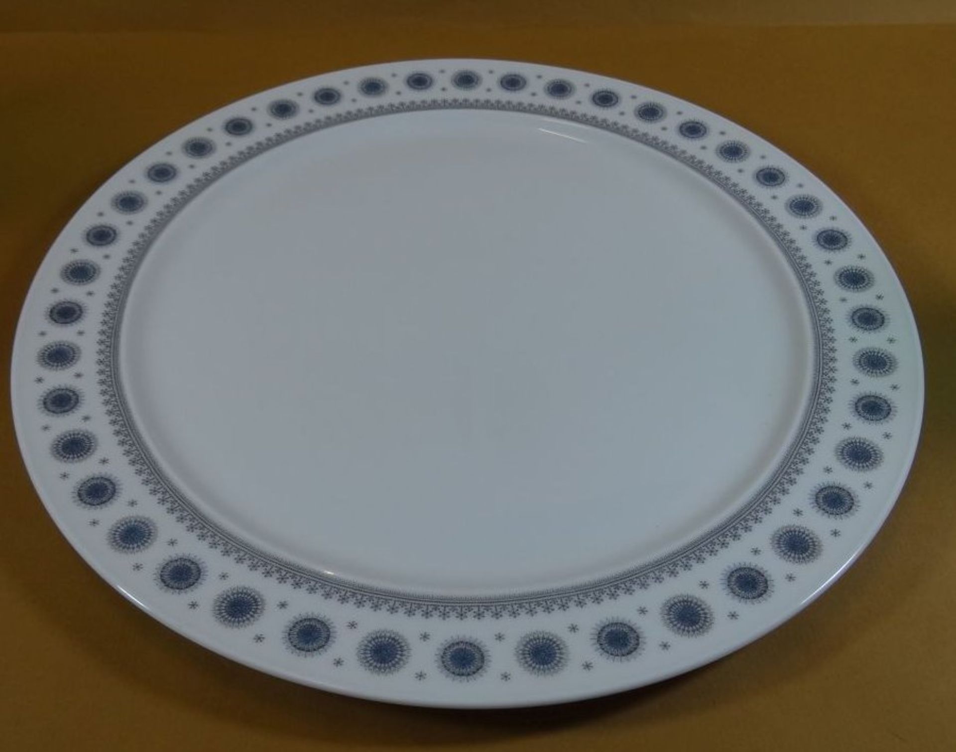 2x leicht unterschiedliche grosse Rosenthal Platten, D-31,5 cm - Bild 2 aus 9
