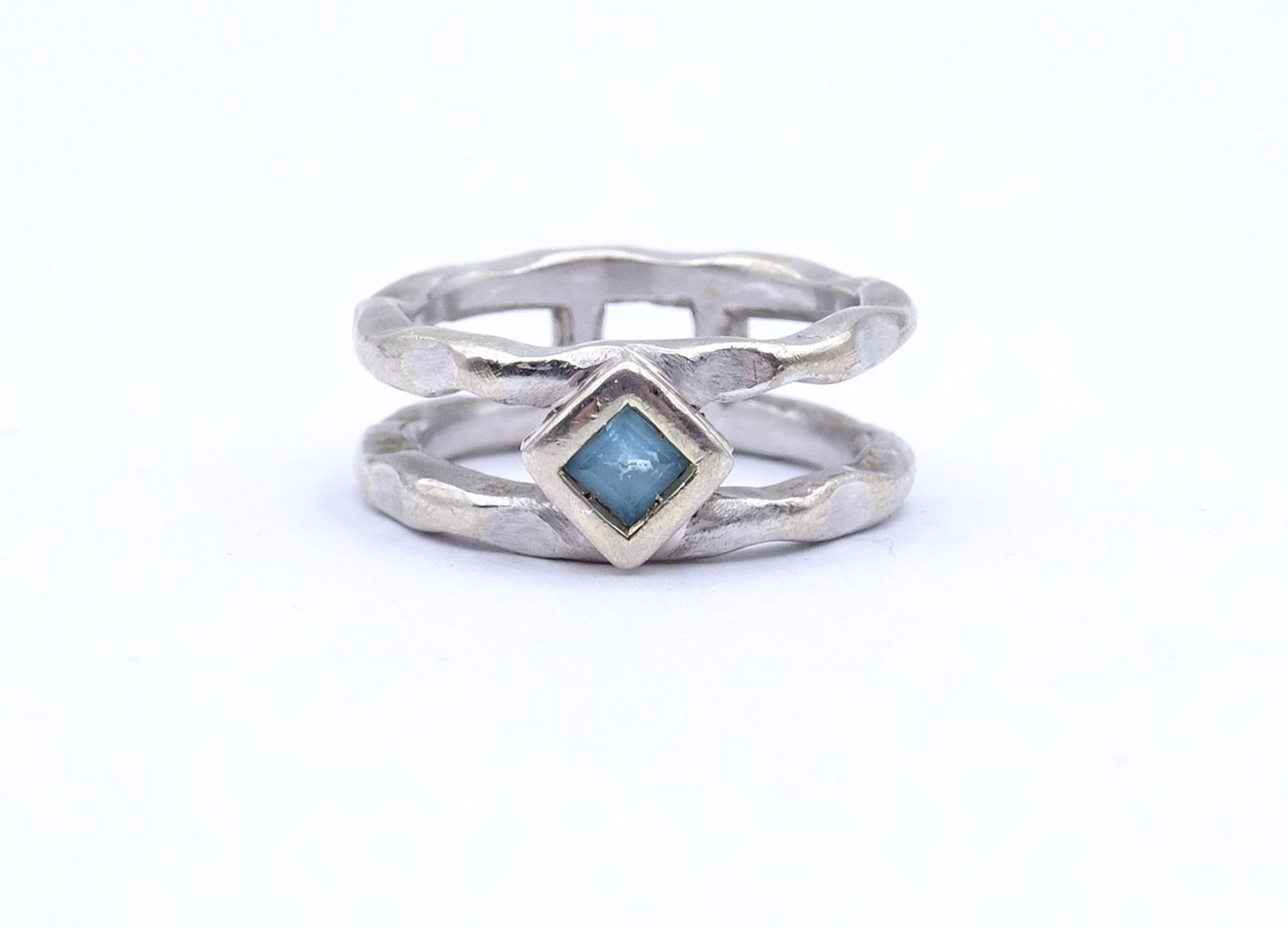 Sterling Silber Ring 0.925 mit einem blauen Stein, 8,3g., RG 55/56