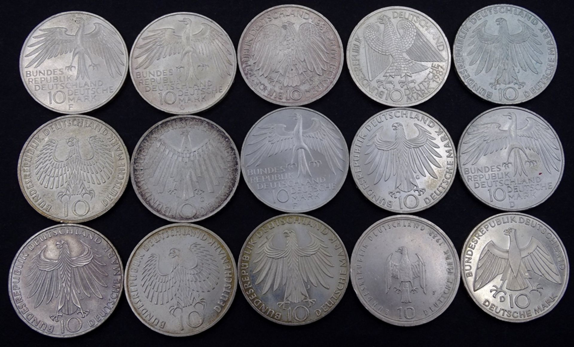 15x 10 DM Münzen = 150 Deutsche Mark ( 232g.)