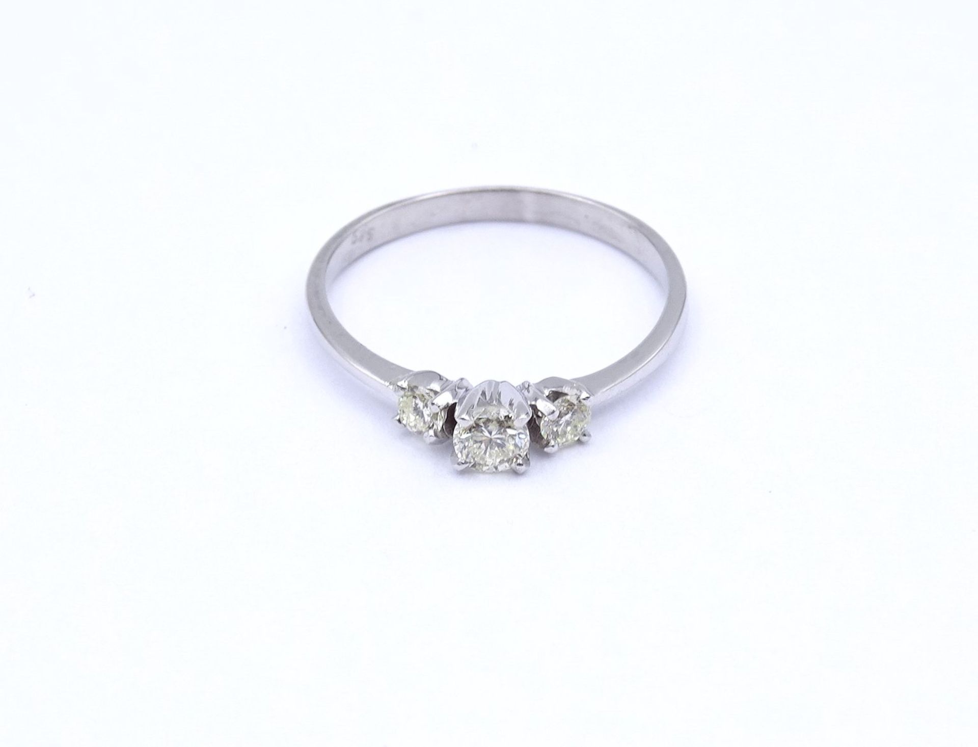 Weißgoldring 14K mit Brillanten zus.ca. 0,30ct., SI-PI1, getönt, 1,4g., RG 53 - Bild 2 aus 5