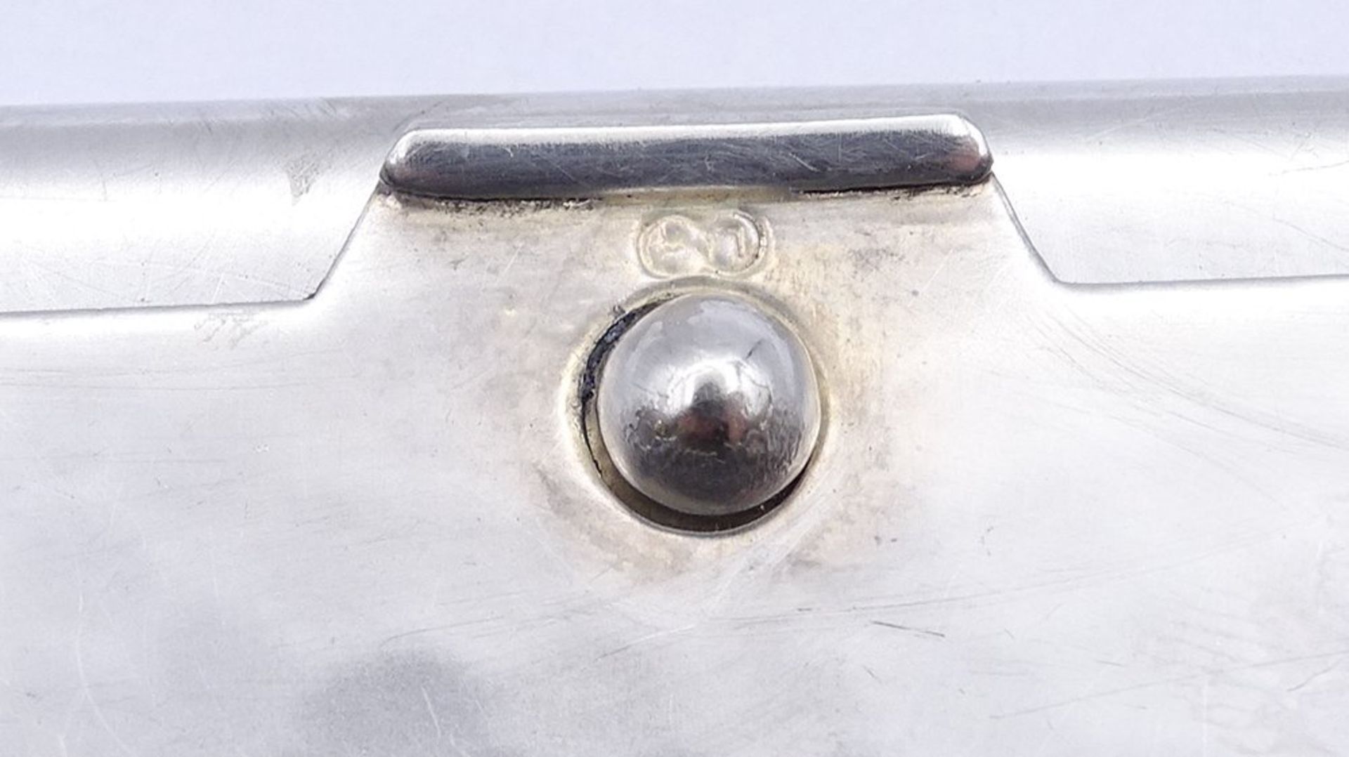 kl. Etui ?, Silber gepr., Hammerschlagdekor, 31,4g., 59x54mm - Bild 3 aus 4