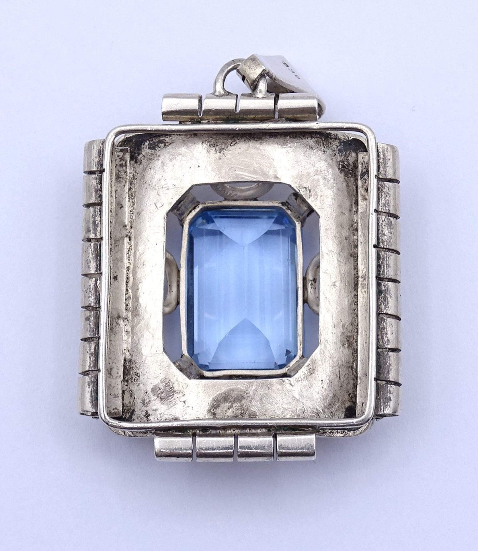 Großer Anhänger mit einem facc. blauen Stein, Silber 0.835, L. 5,3cm, 18,4g. B. 28mm - Image 4 of 4