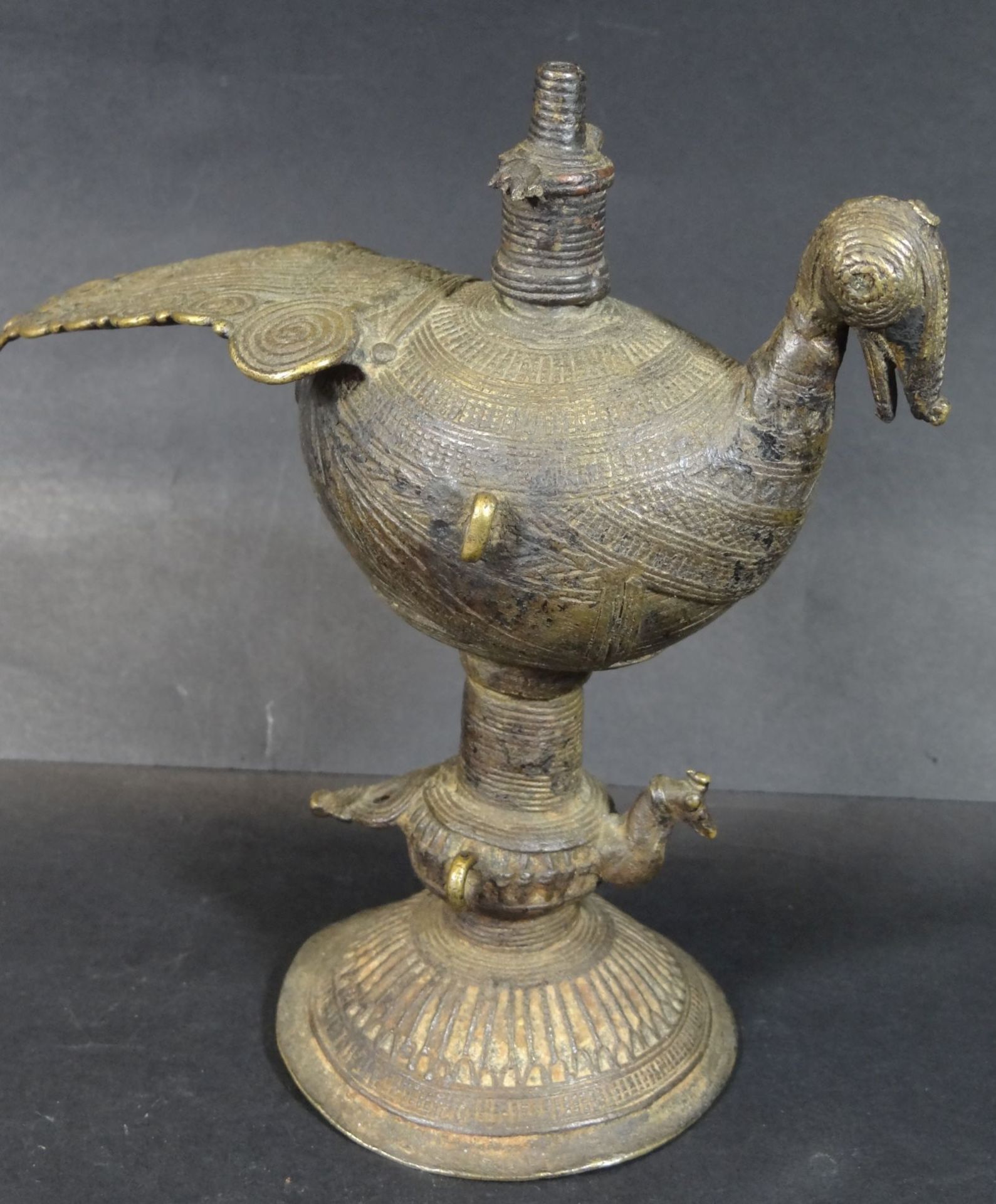 Bronze-Öllampe in Vogelform, auch zum Hängen, H-17 cm - Bild 2 aus 6