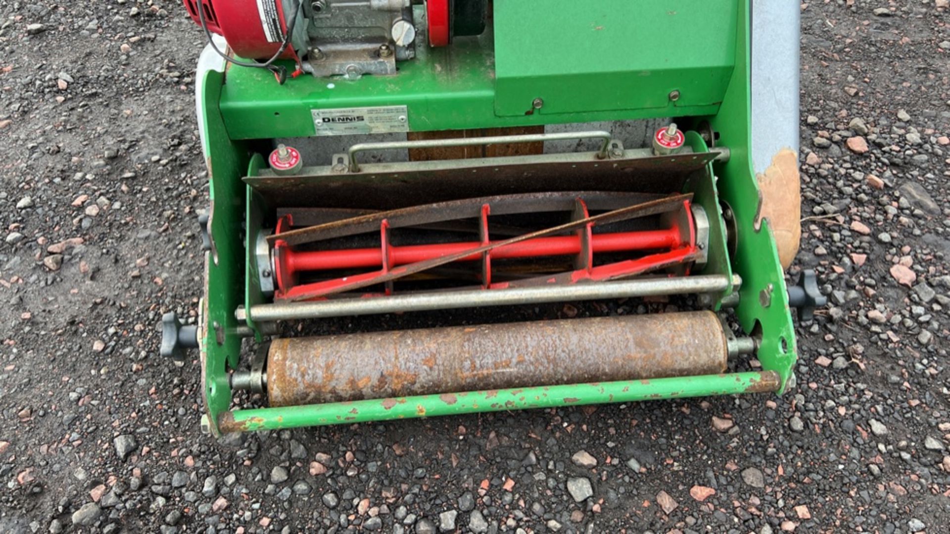 DENNIS SUPER SIX 510 WALK BEHIND MOWER - Image 6 of 8