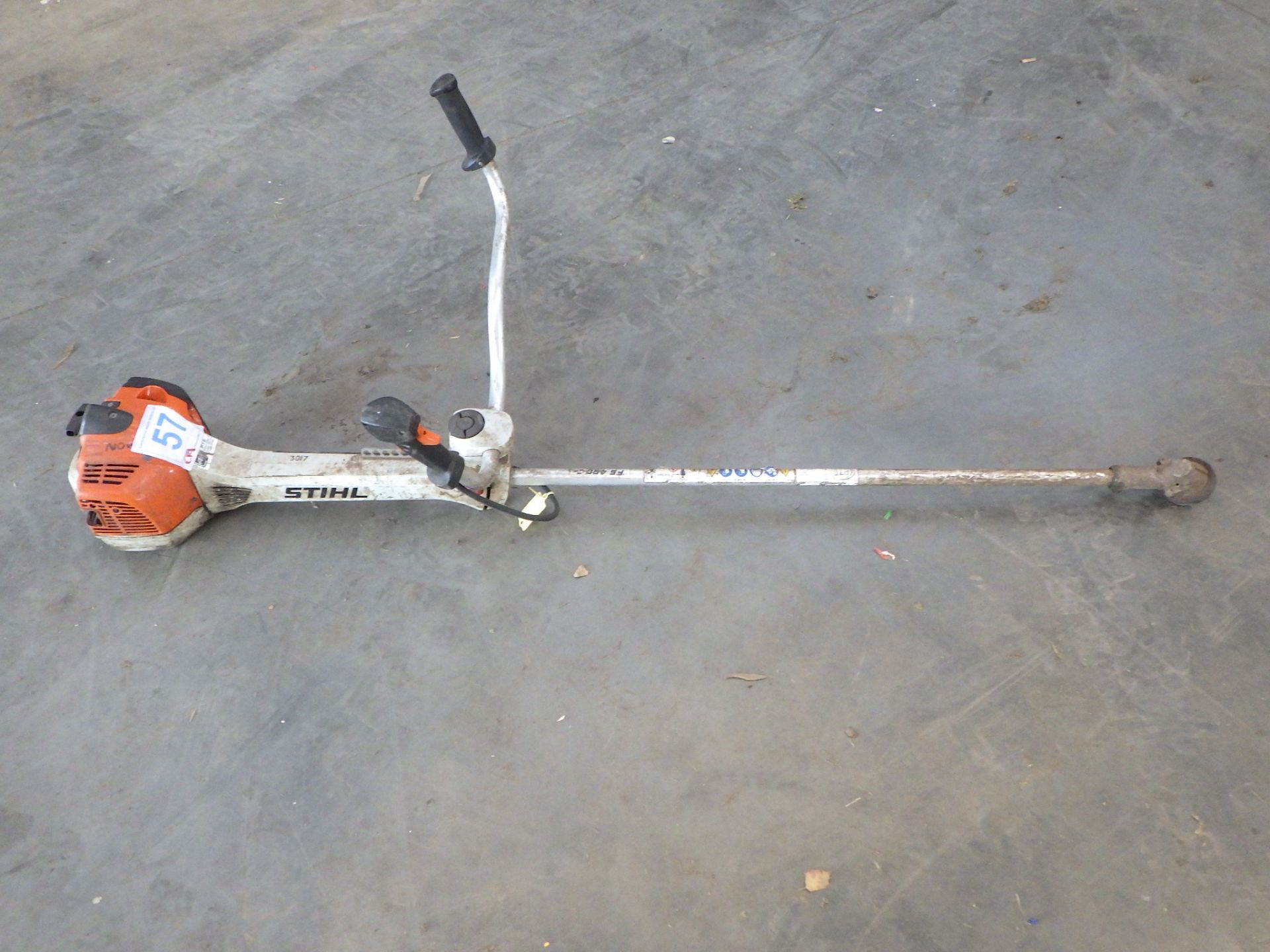 STIHL FS 240C PETROL BRUSH CUTTER - Image 2 of 4