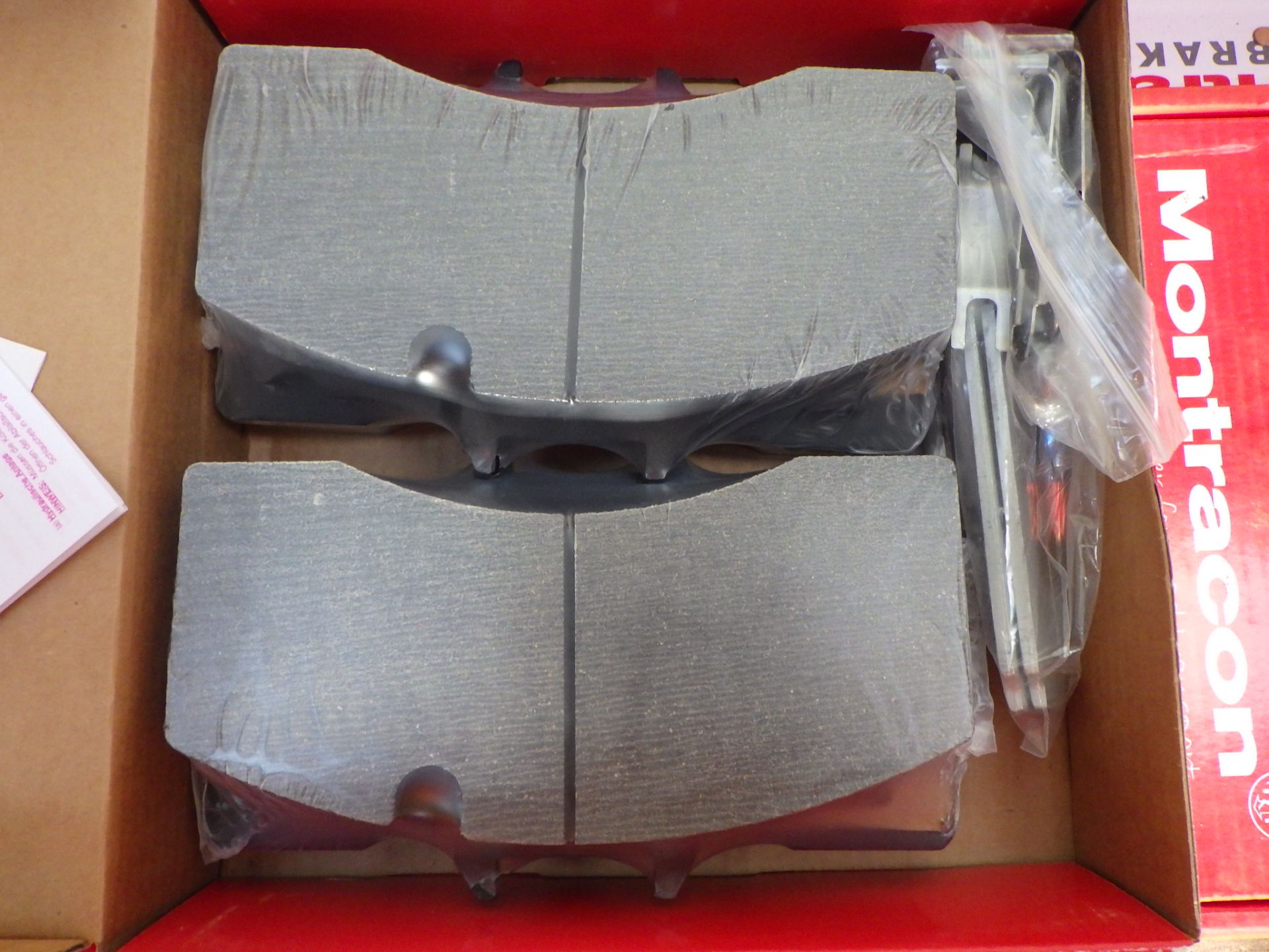 MONTRACON BRAKE PADS - Image 3 of 4
