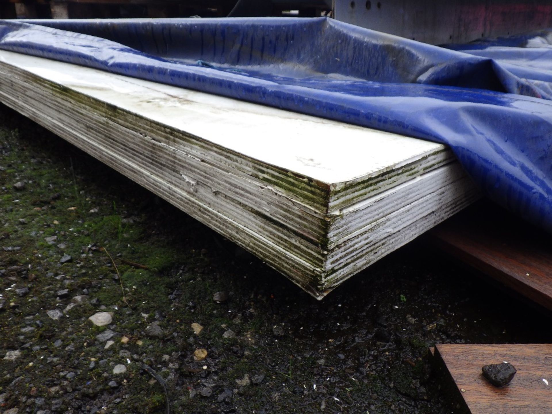 GRP PANELS (13.6M) **ROOF PANEL NOT INCL.** - Image 2 of 2