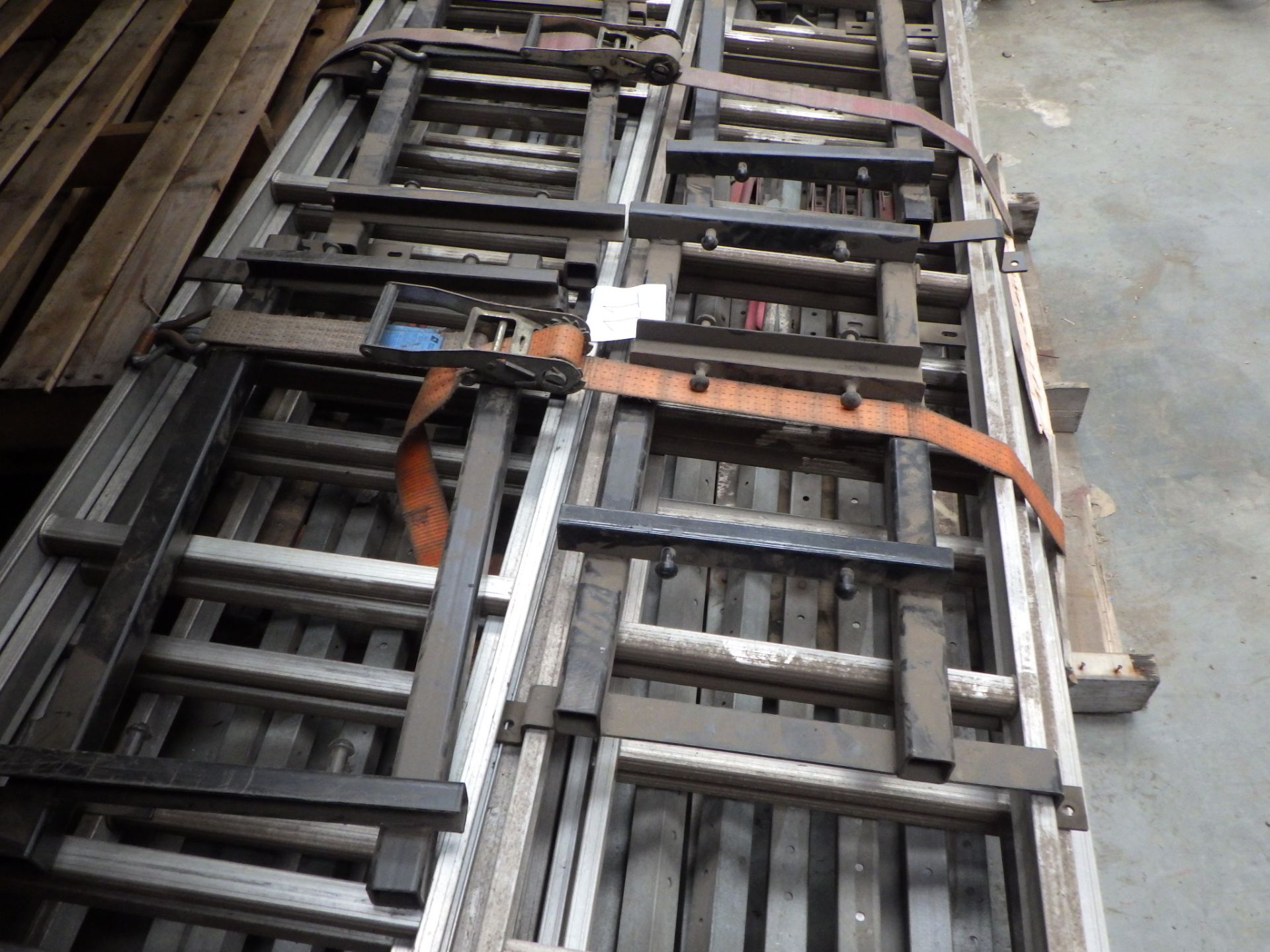 VOLVO CAB LADDERS AND LOAD RESTRAINT BARS - Image 3 of 3