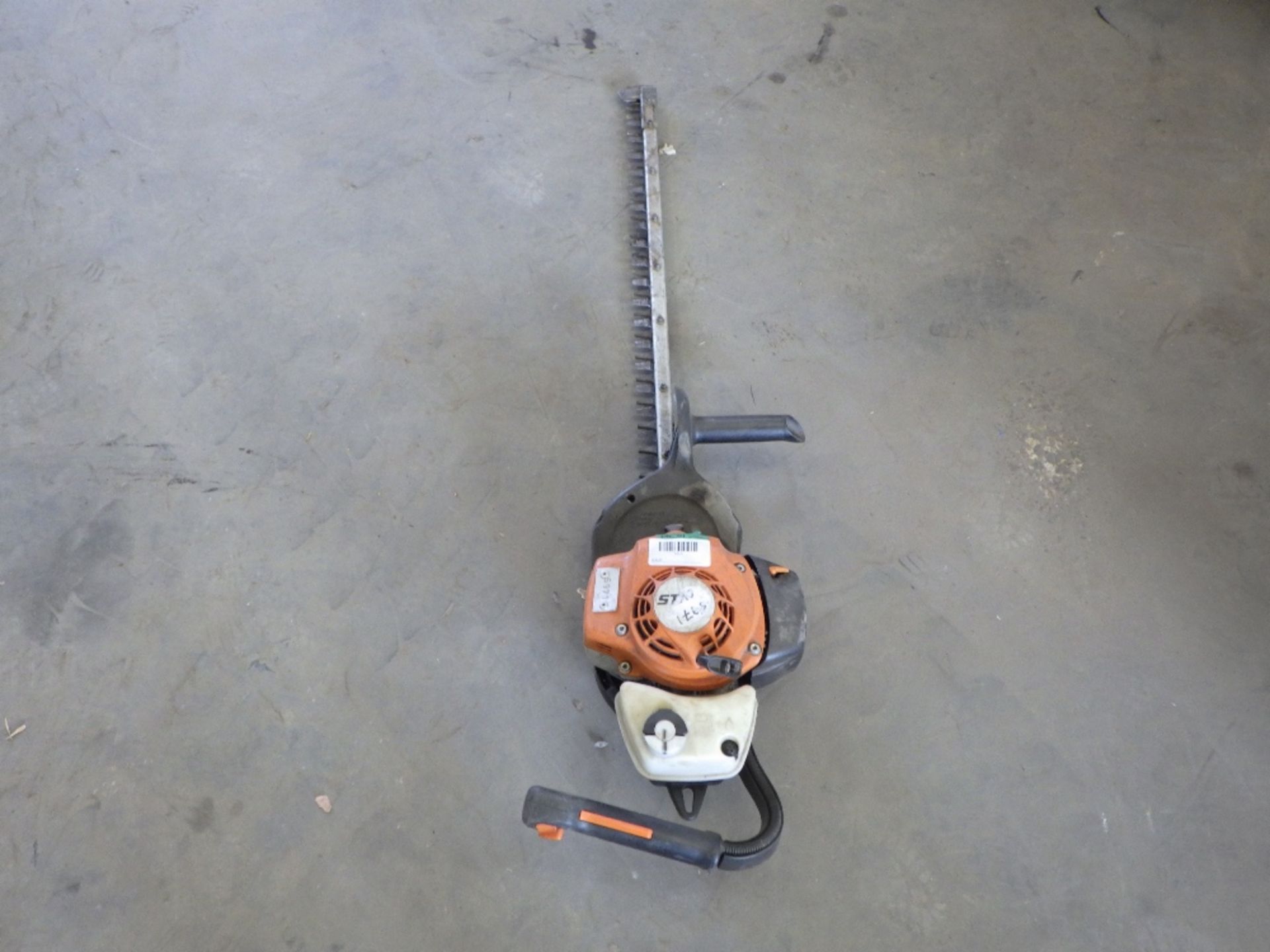 STIHL HS 87R HEDGE TRIMMER