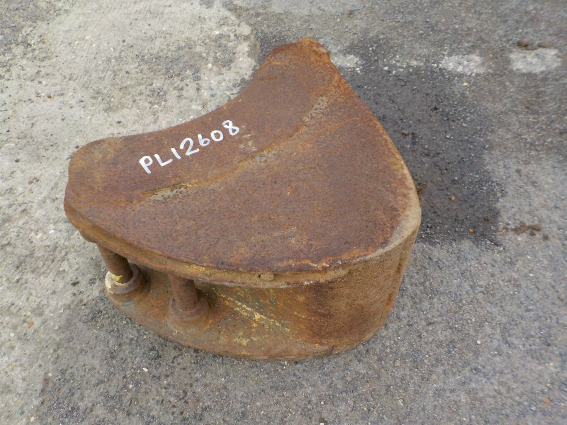 8" TRENCH BUCKET, 30MM PINS