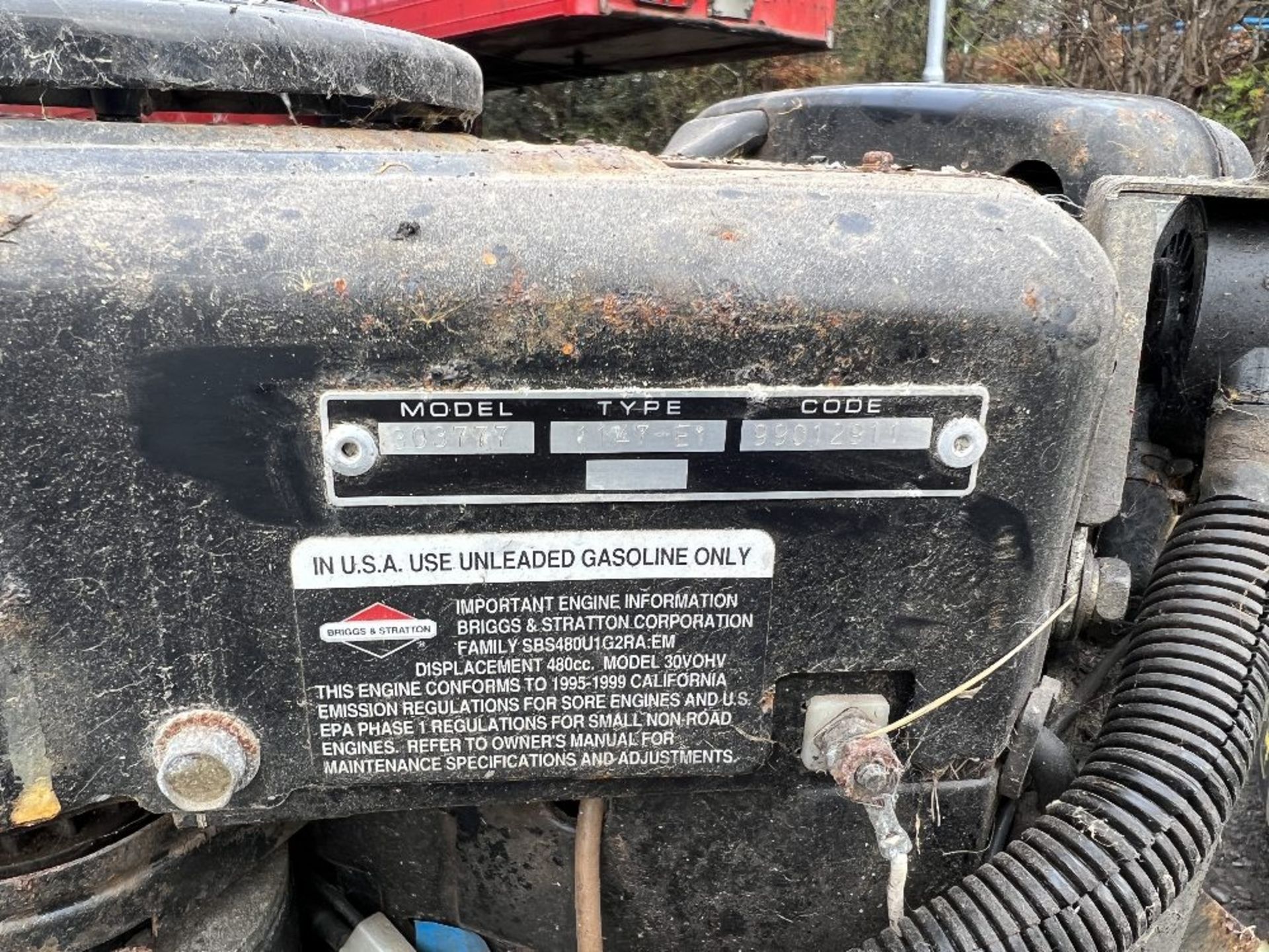 JOHN DEERE LTR 166 RIDE ON MOWER - Image 6 of 7