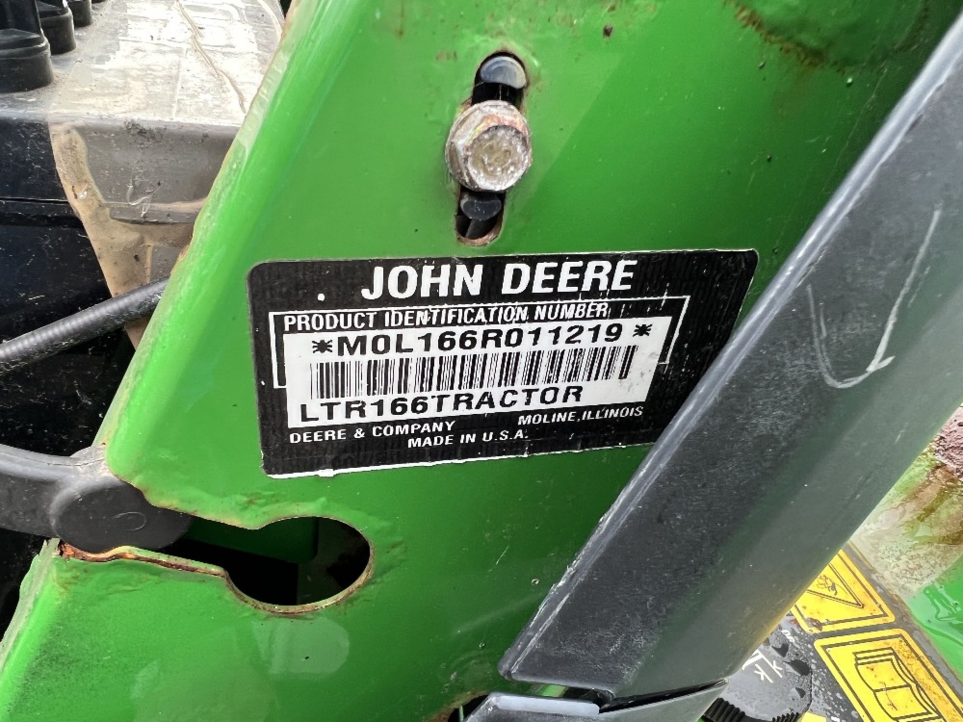 JOHN DEERE LTR 166 RIDE ON MOWER - Image 7 of 7