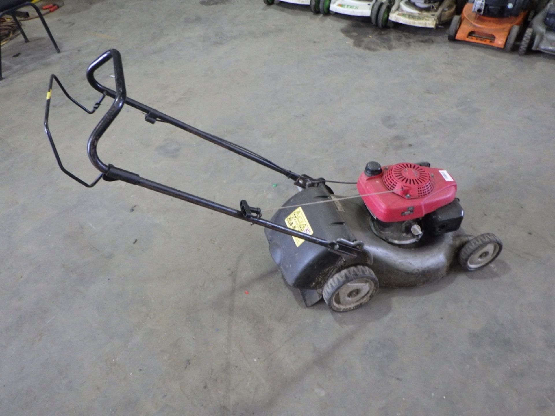 HONDA IZY LAWN MOWER - Image 4 of 4