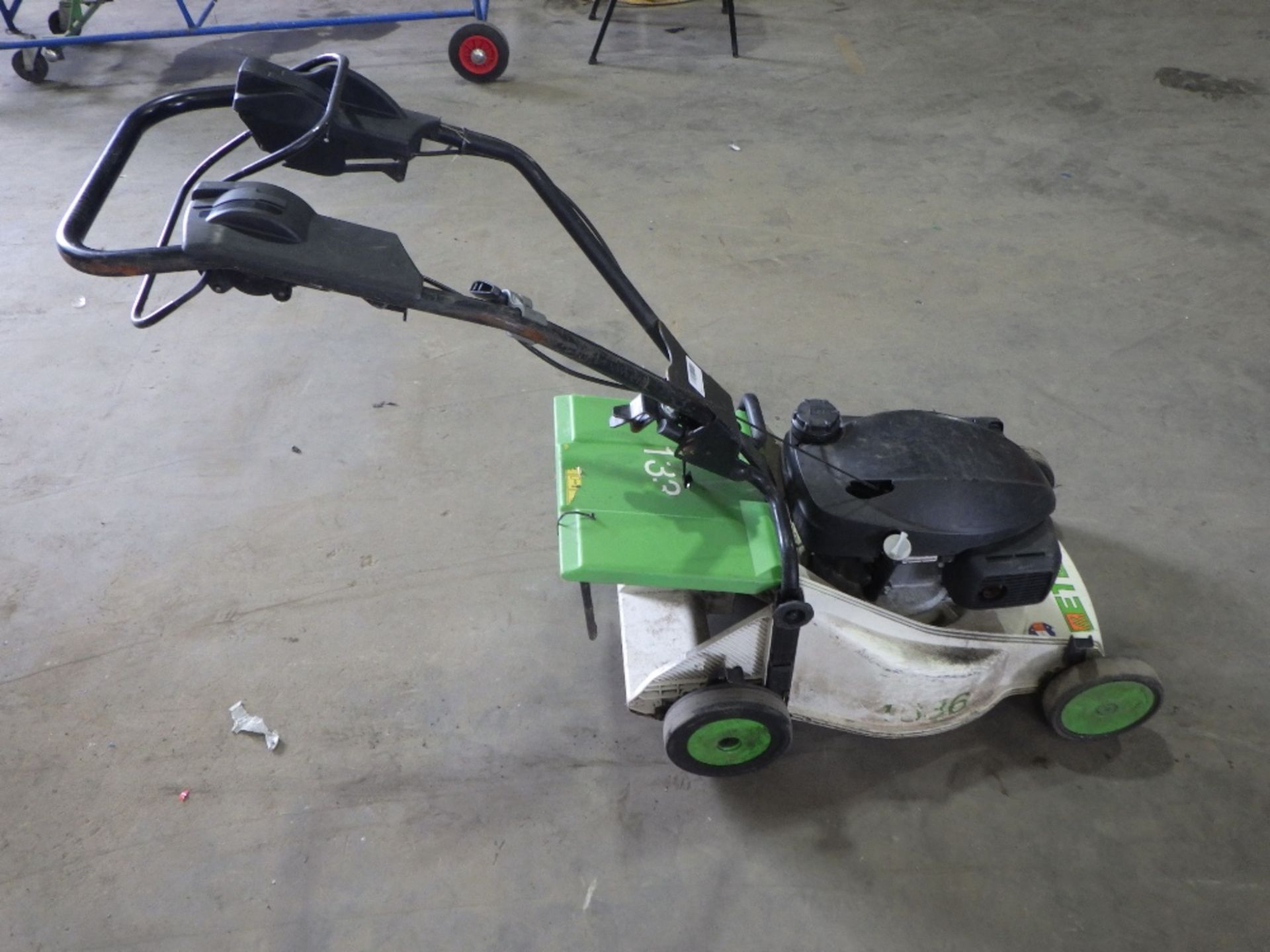 ETESIA PHTS3 LAWN MOWER - Image 4 of 4