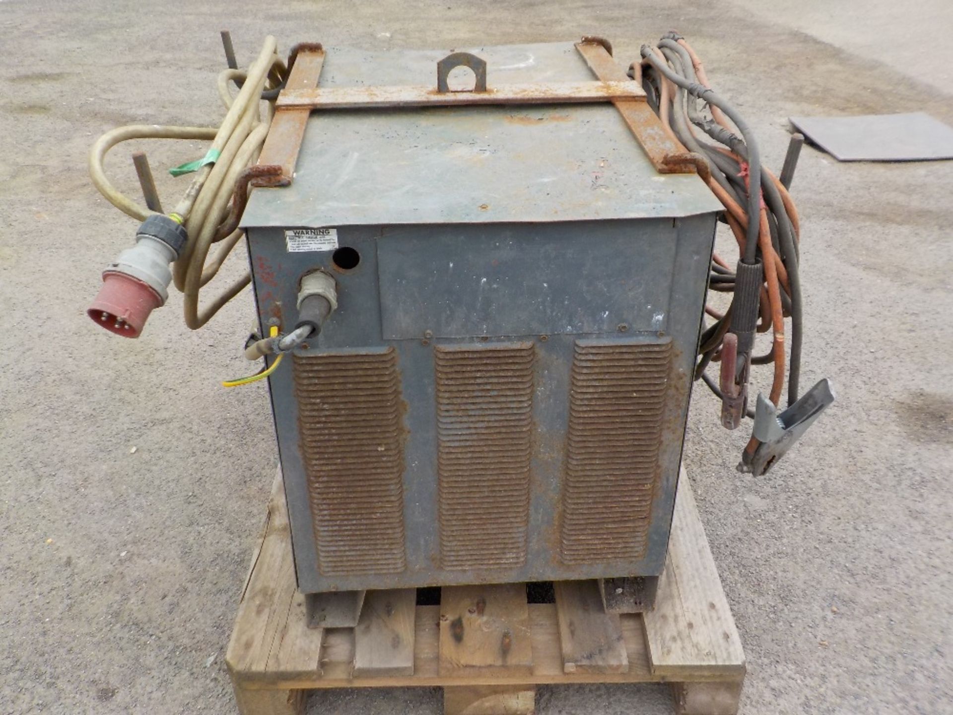 LINCOLN ELECTRIC 'IDEALARC DC400' WELDER - Image 3 of 4